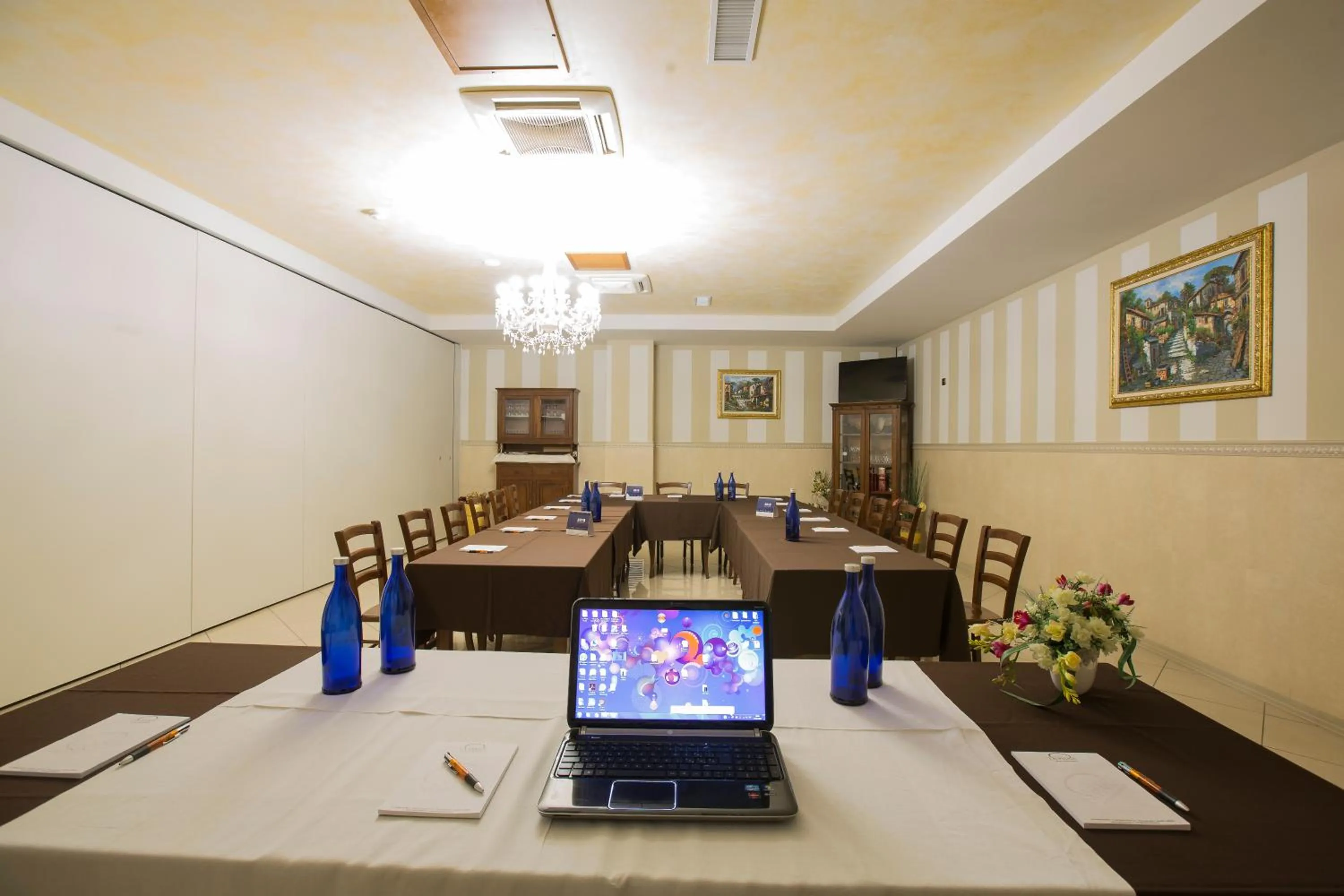 Meeting/conference room in La Piana Hotel