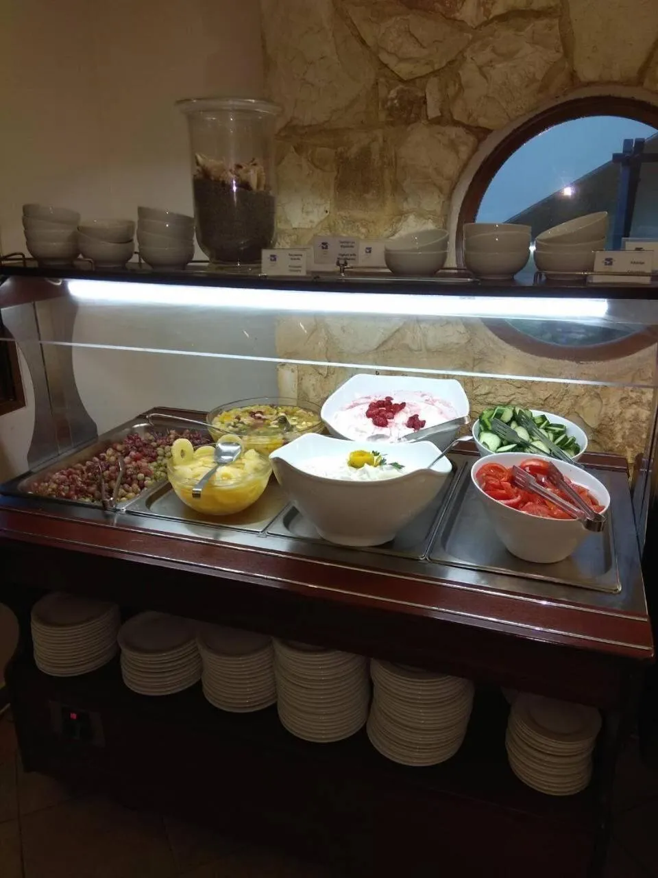 Breakfast in Indigo Mare