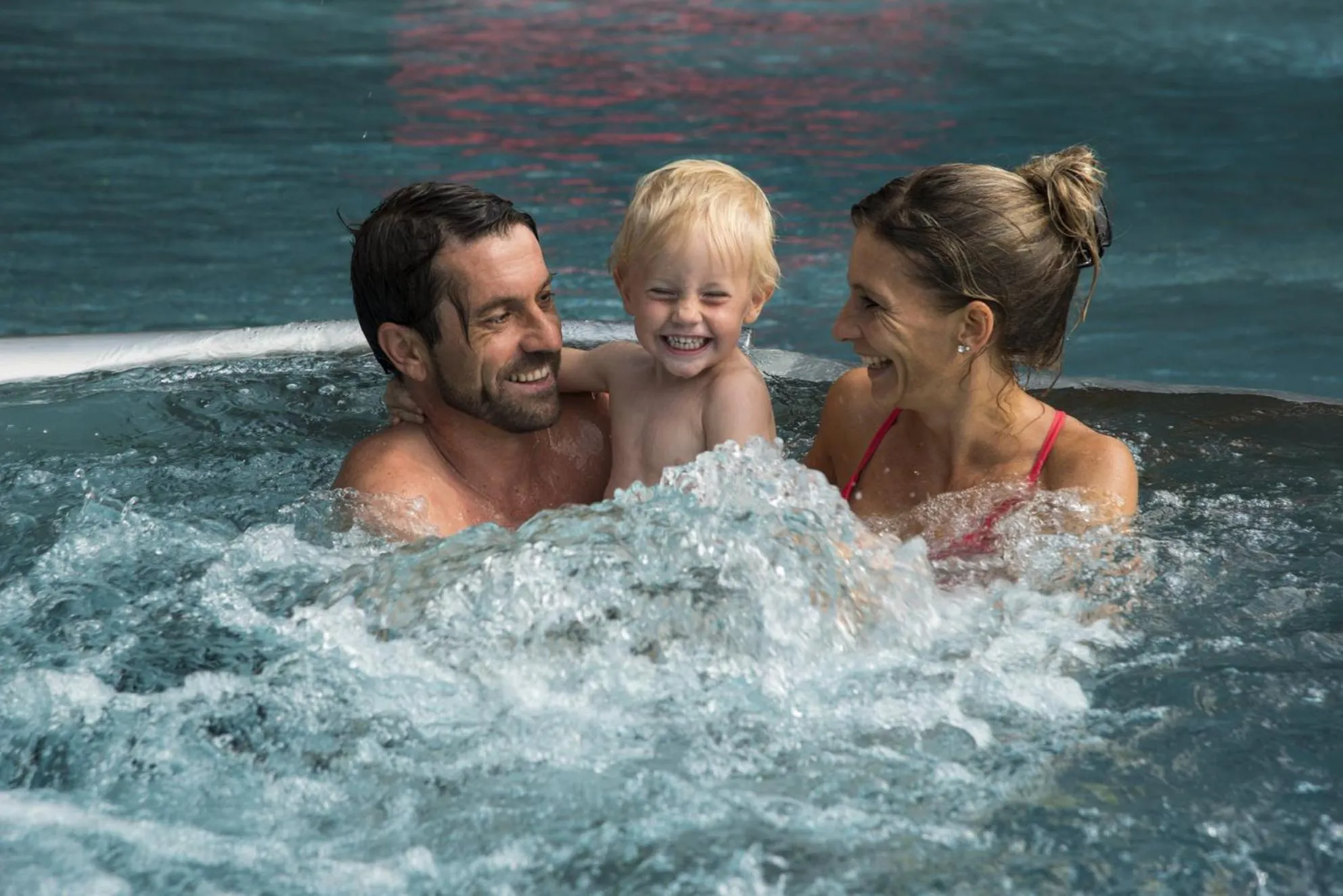 Swimming pool in Hotel Garni Tirol