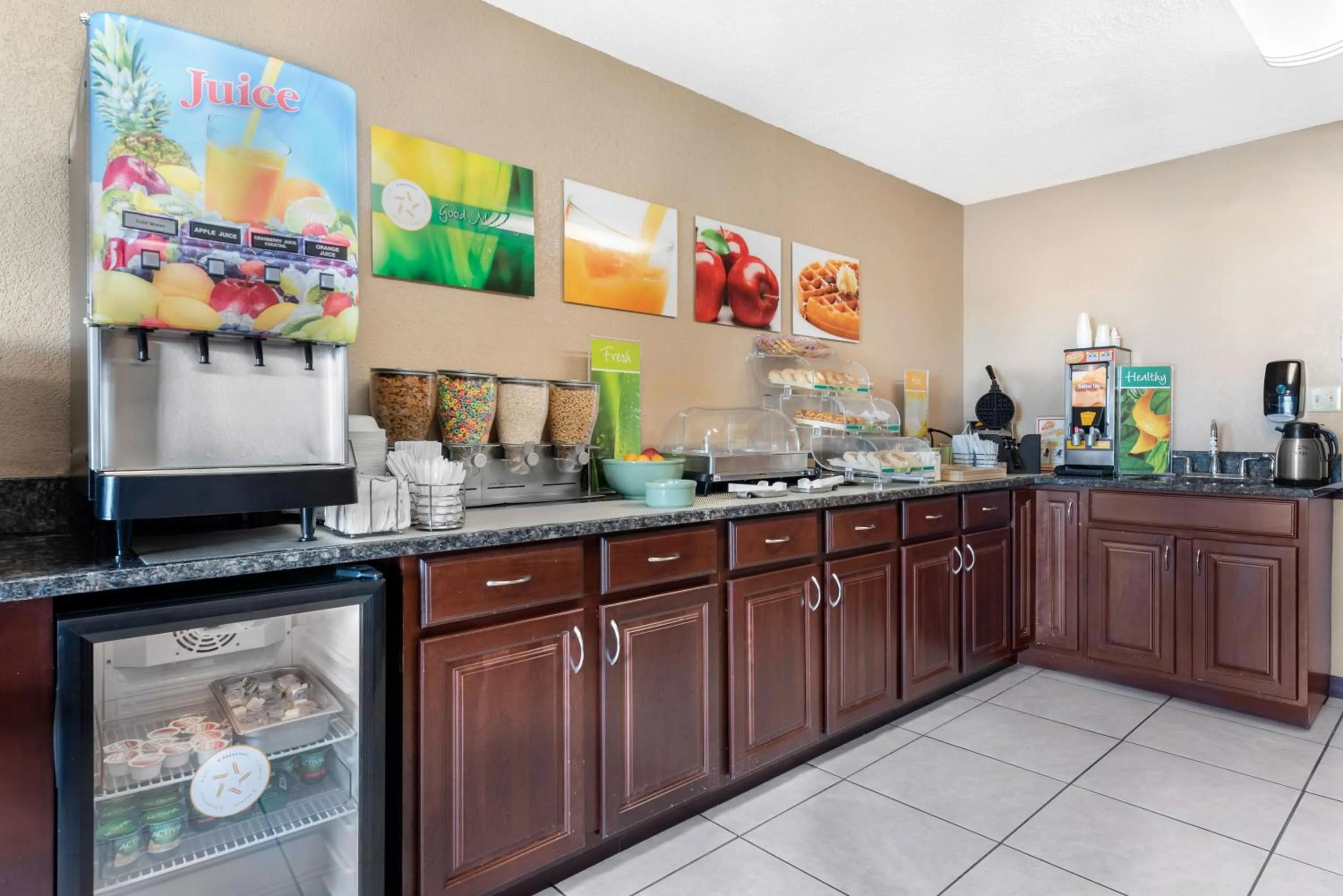 Breakfast in Quality Inn Washington Court House