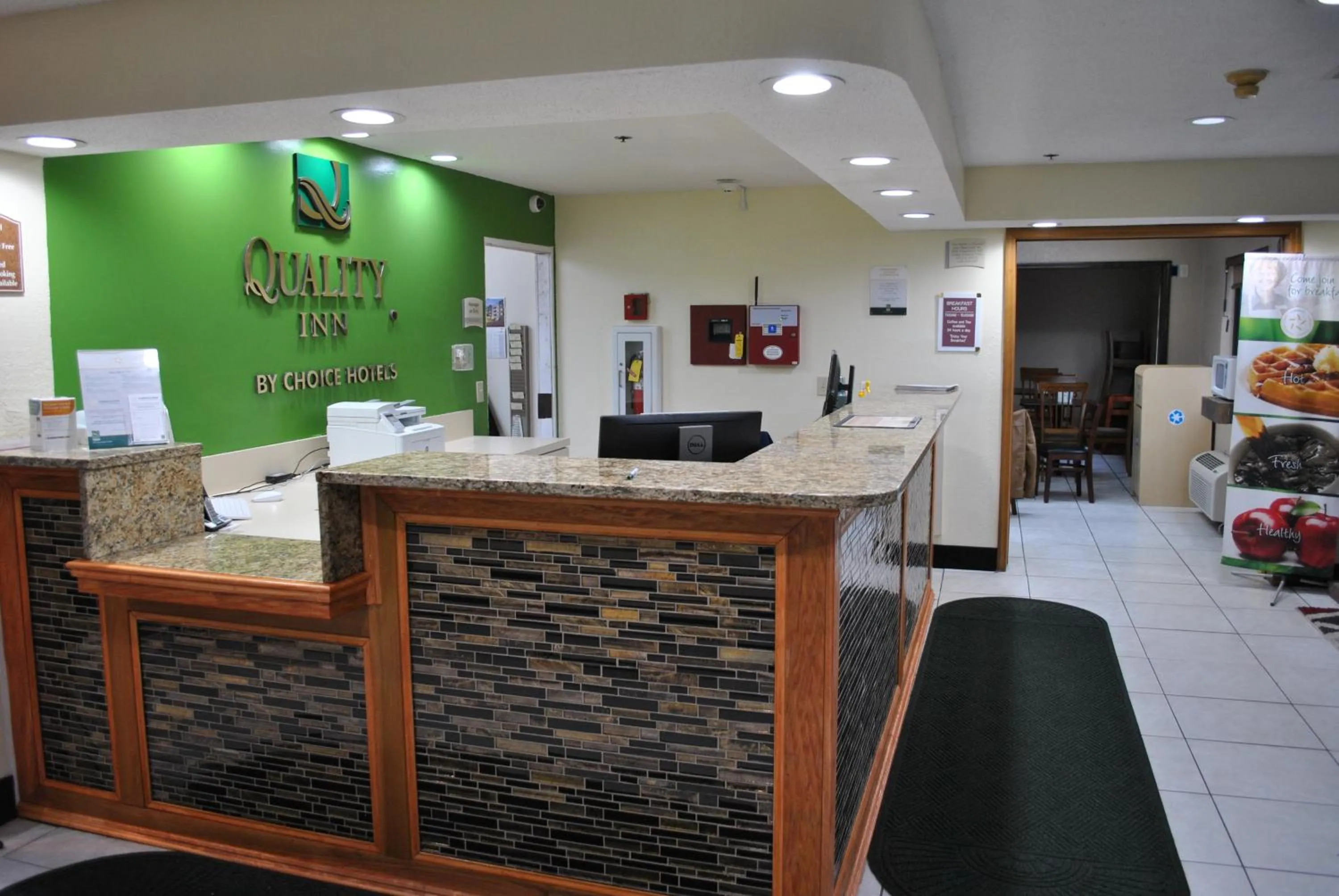 Lobby or reception in Quality Inn Washington Court House