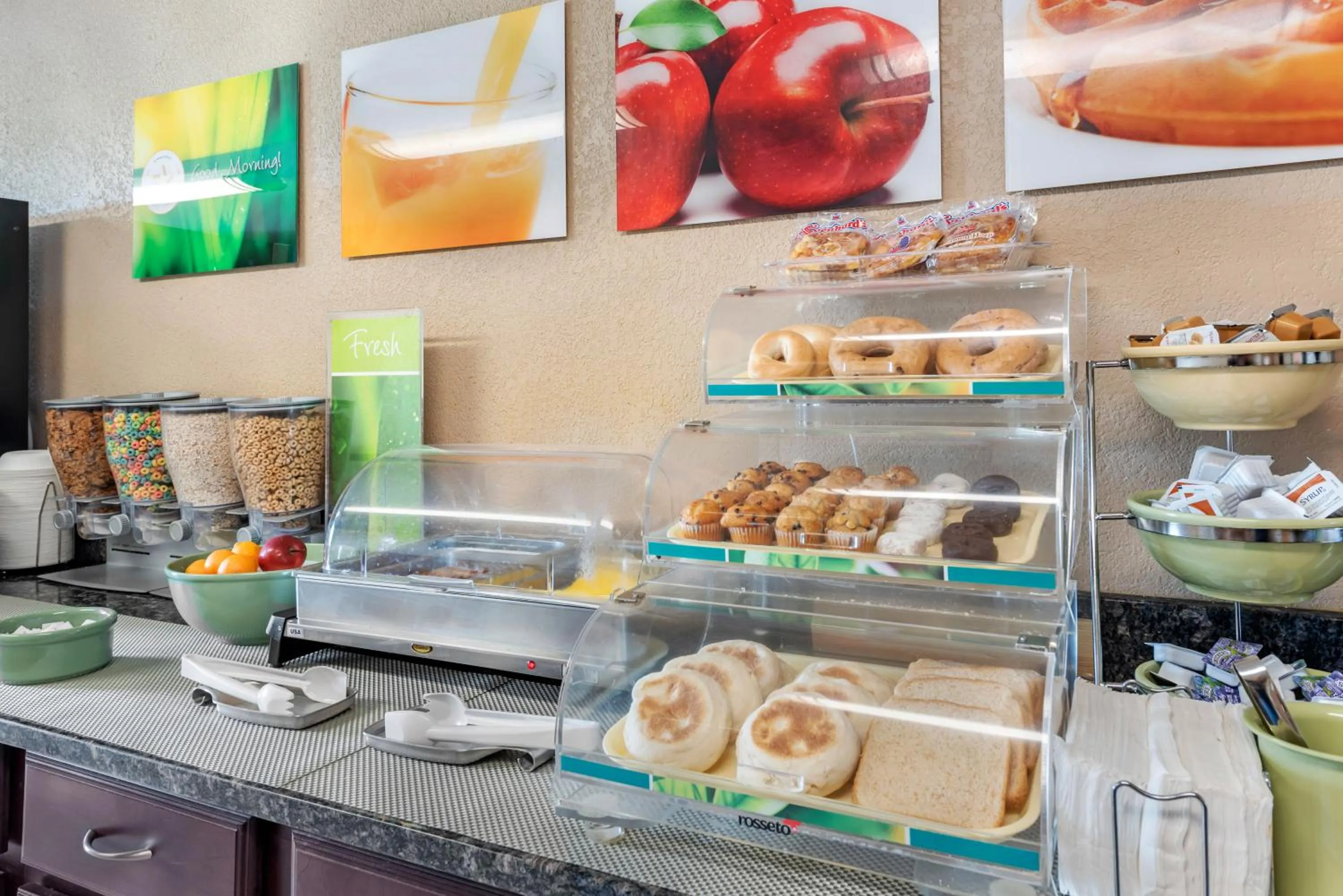 Breakfast in Quality Inn Washington Court House