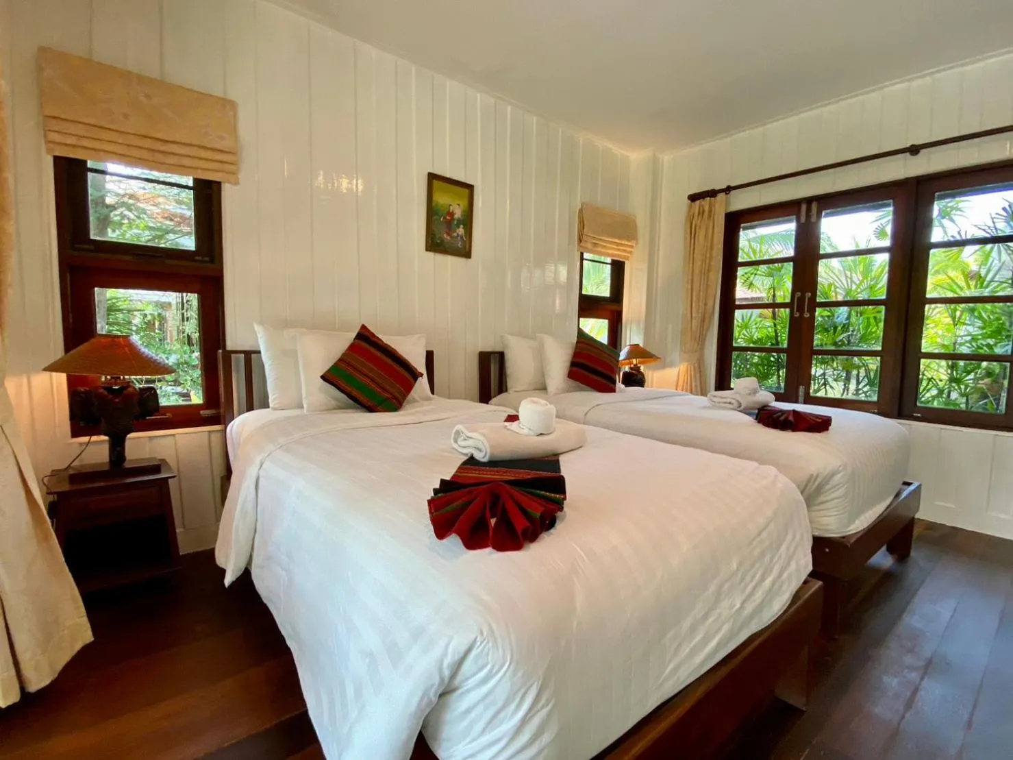 Bed in Maikaew Damnoen Resort