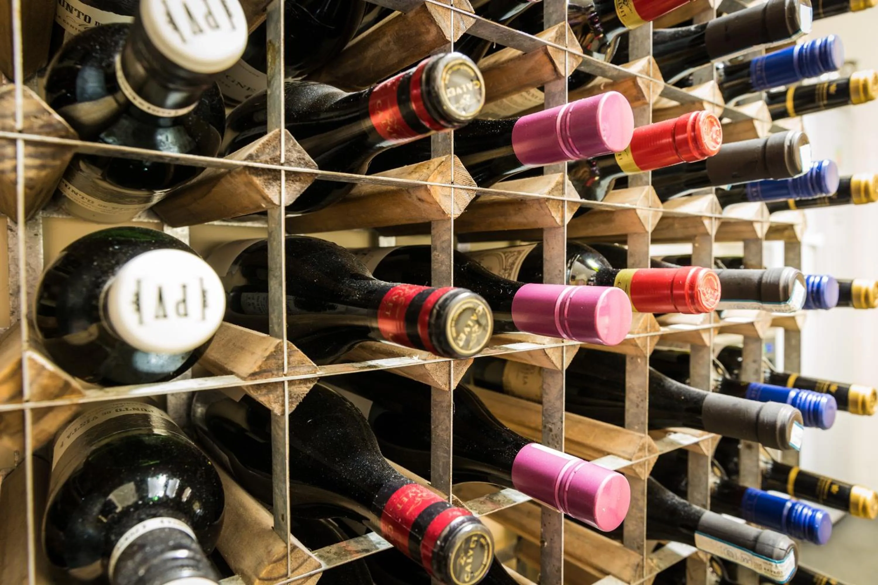 Alcoholic drinks in Sandy Cove Hotel