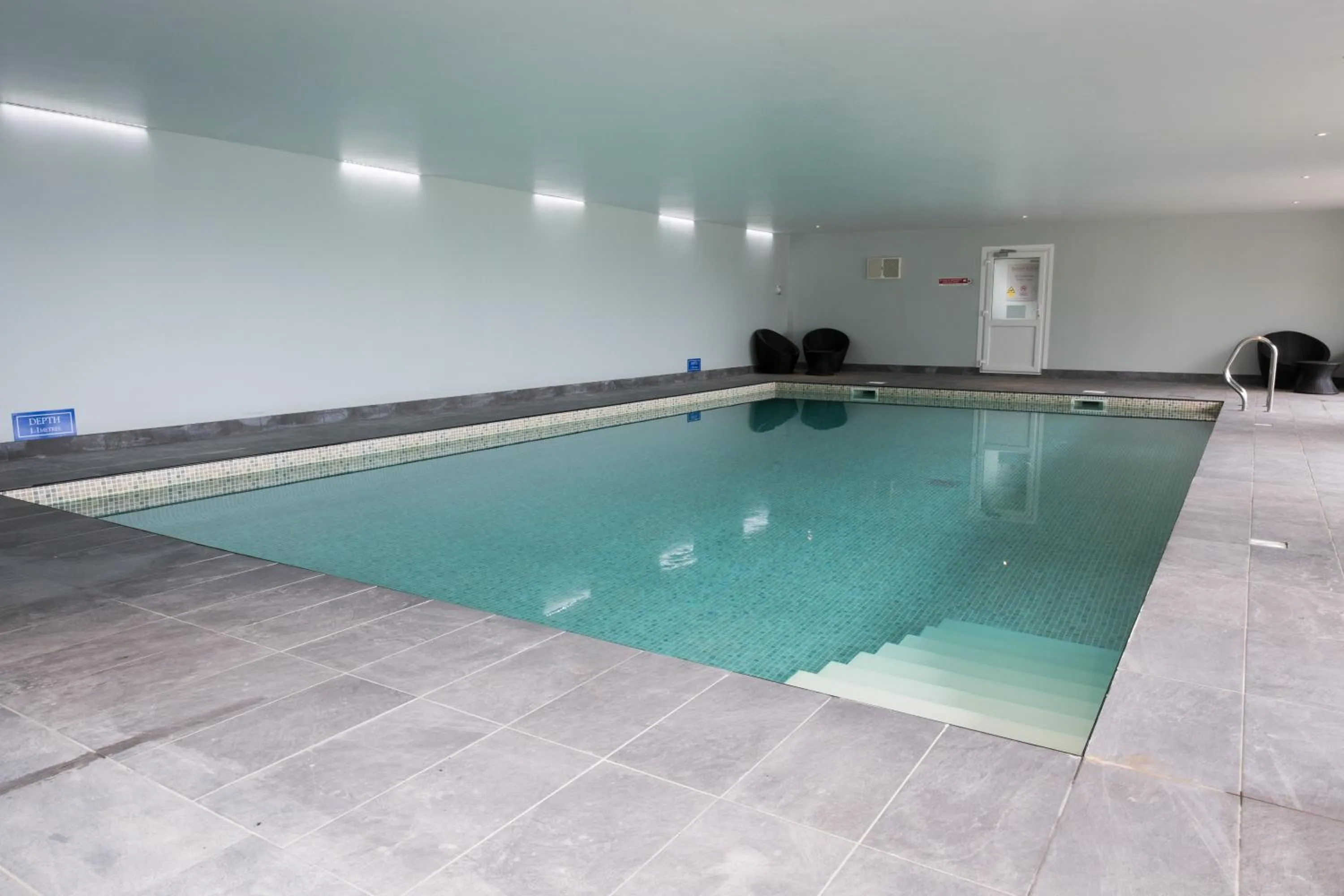 Swimming pool in Sandy Cove Hotel