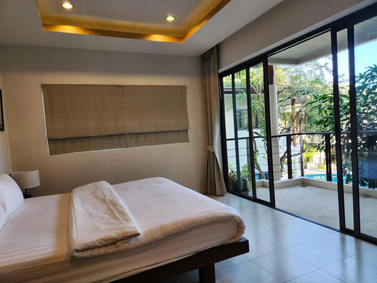 Bed in TSE Residence [by Samui Emerald]