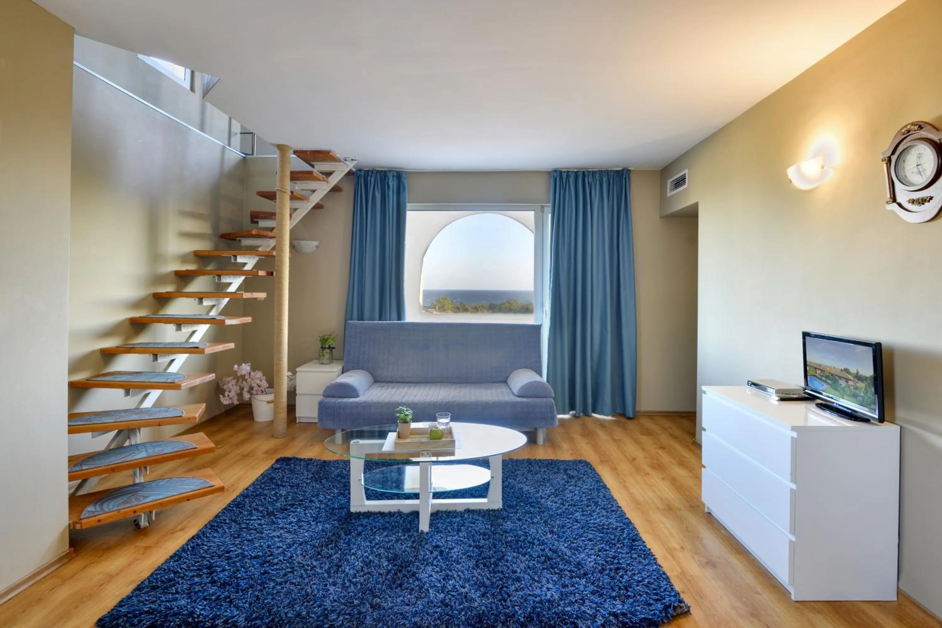 Maisonette in Alekta Hotel