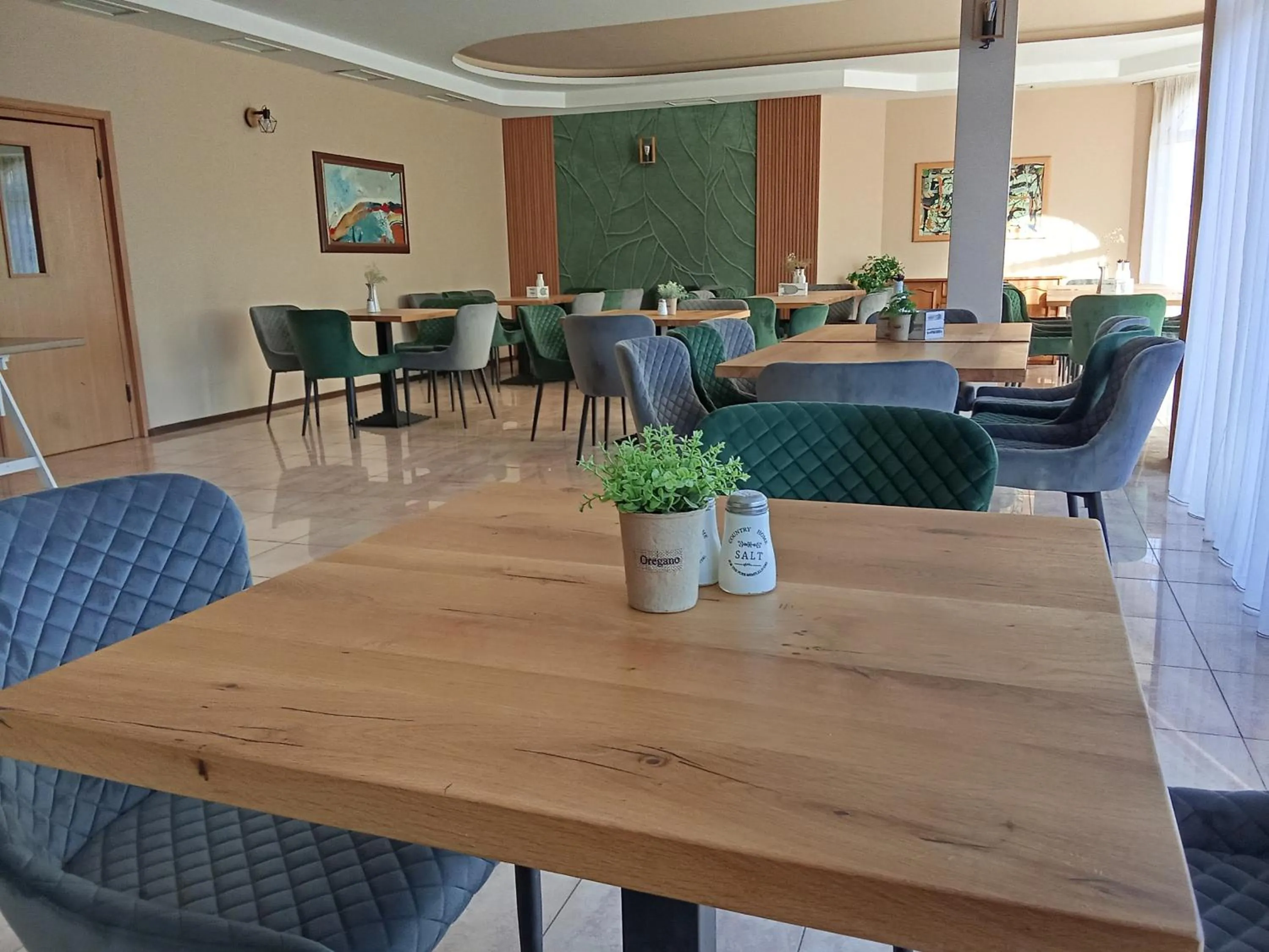 Alekta Hotel - Free Parking