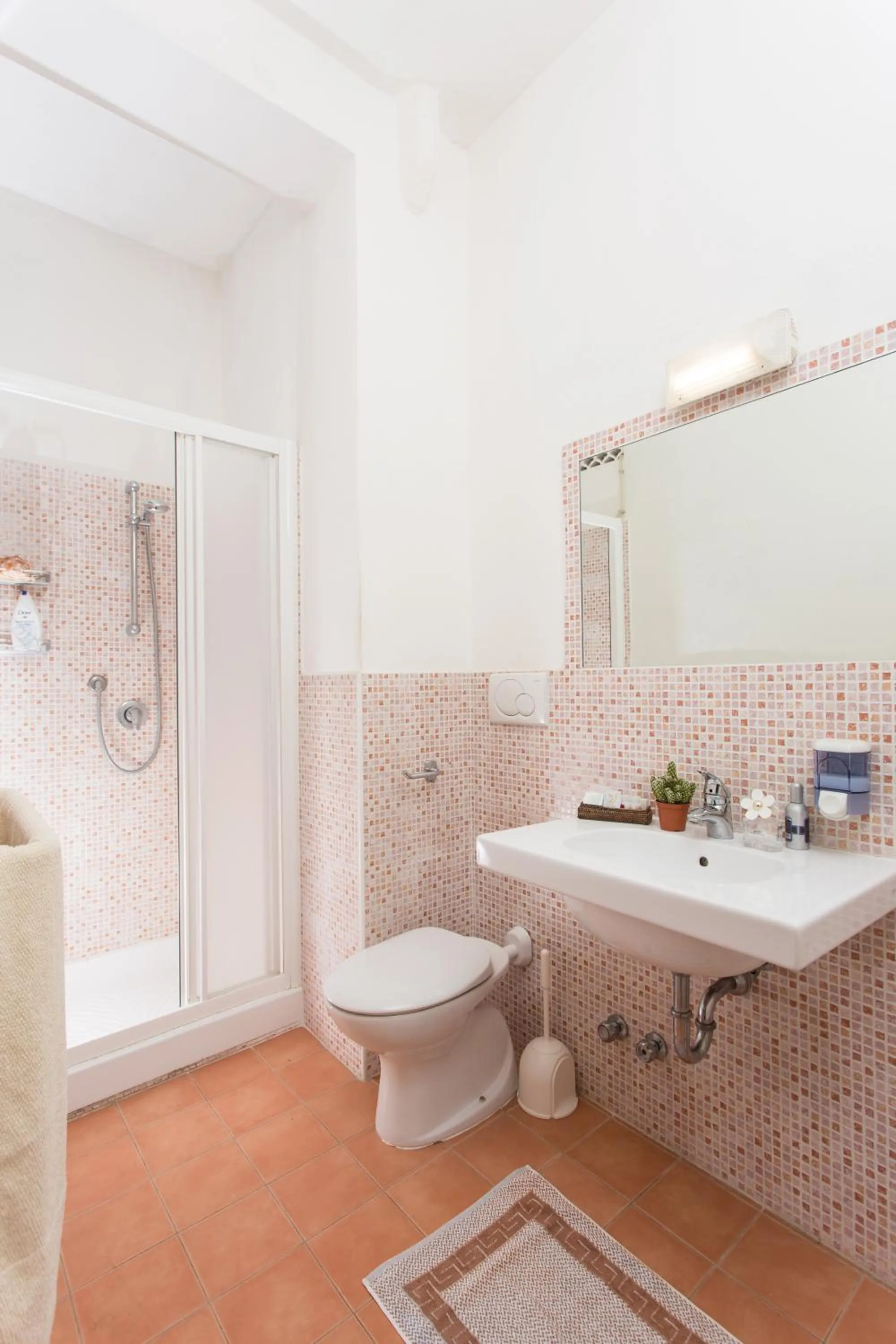 Bathroom in Hotel Gianlore