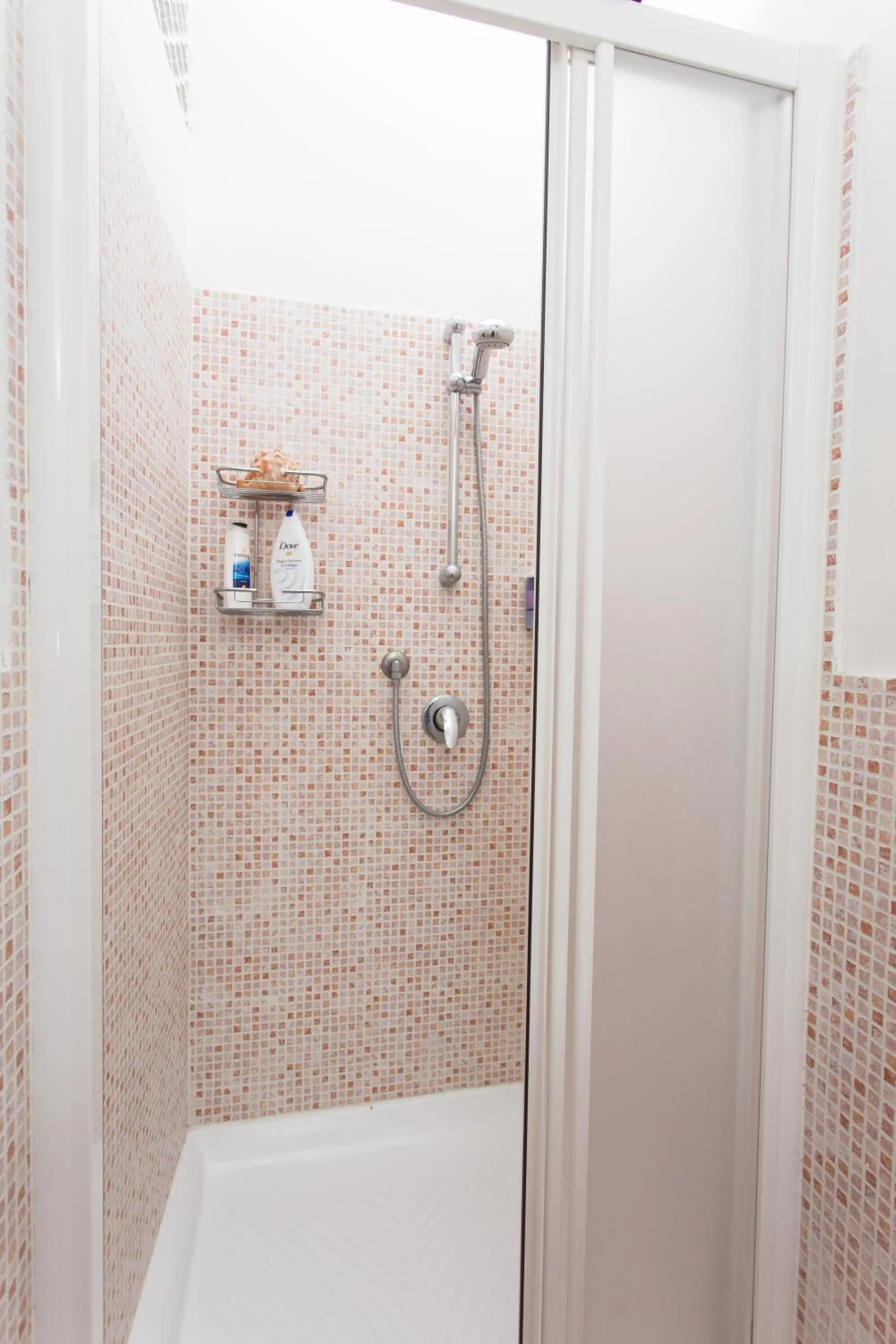 Bathroom in Hotel Gianlore