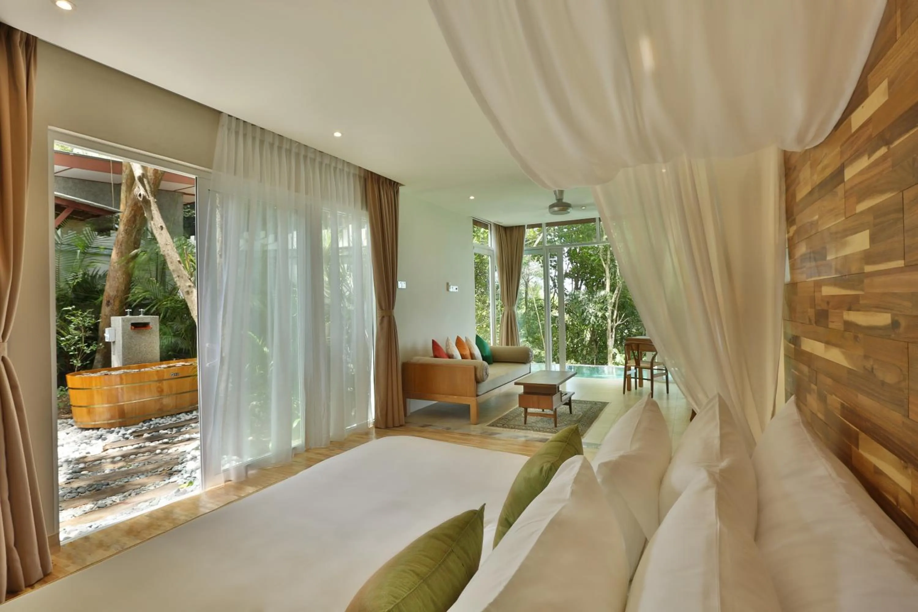 Bedroom, Bed in Ambong Pool Villas - Private Pool