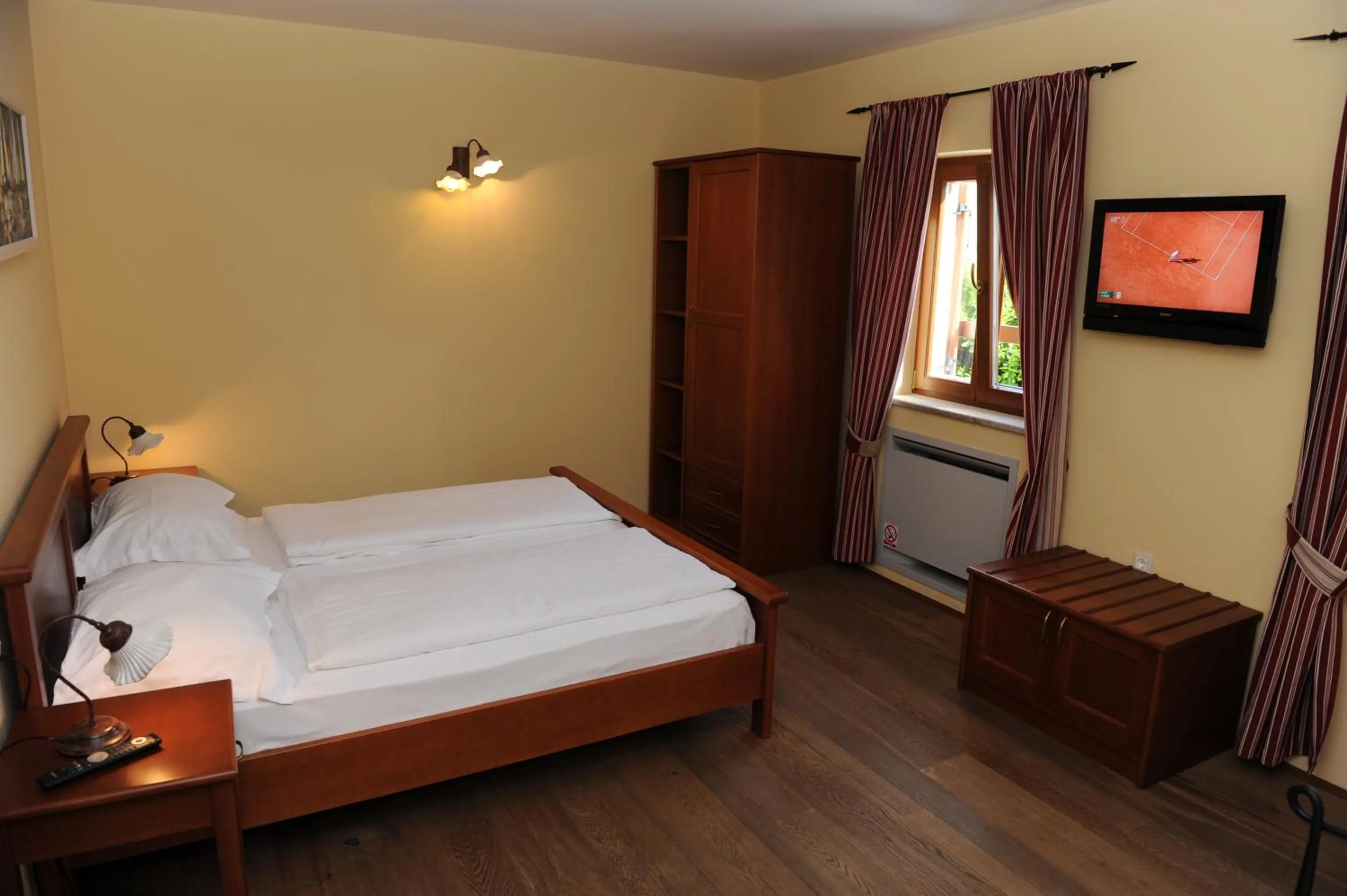 Bed in Guest House Stancija Kovacici