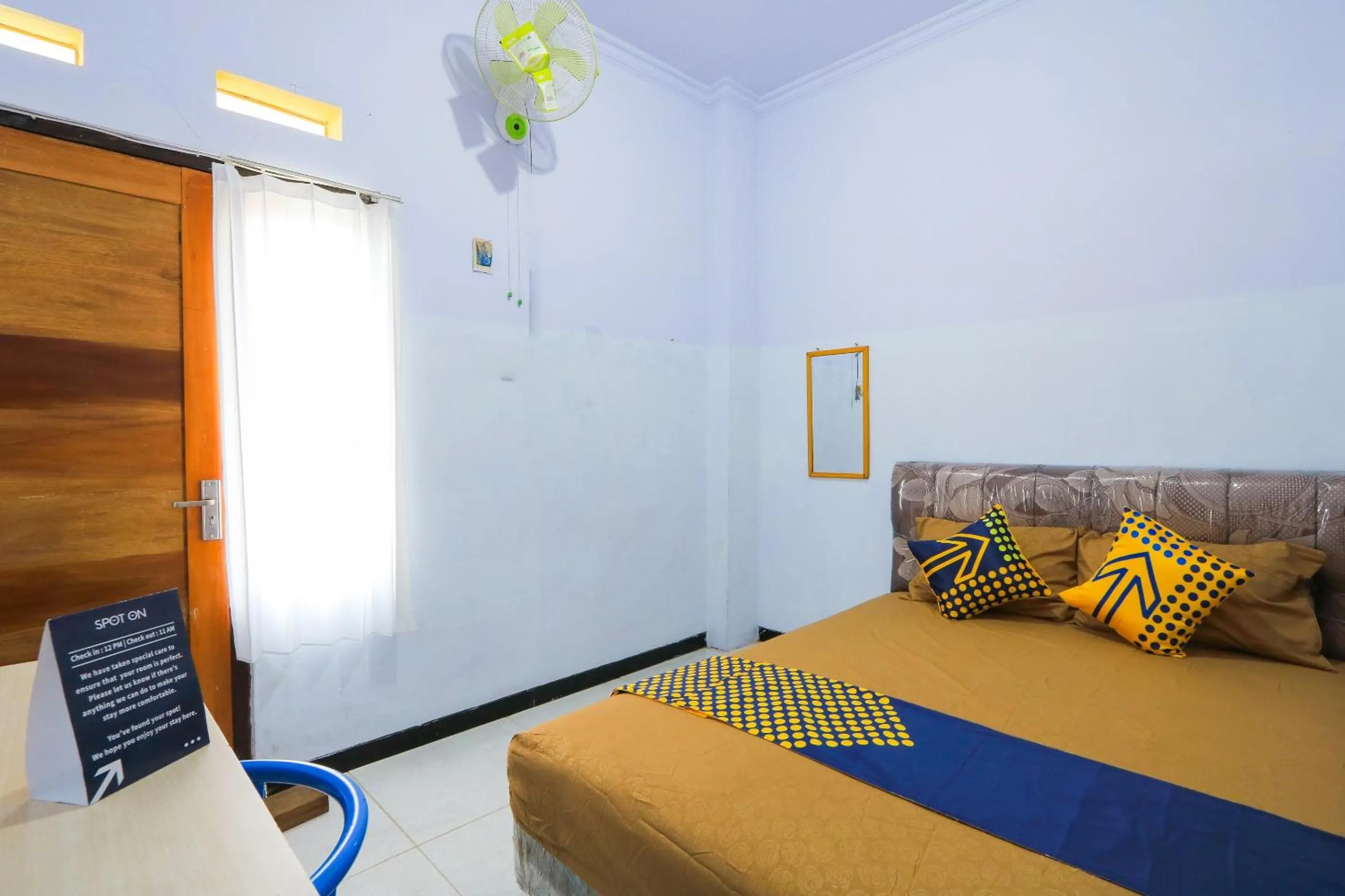 Bedroom in OYO 2497 Pesona Guest House