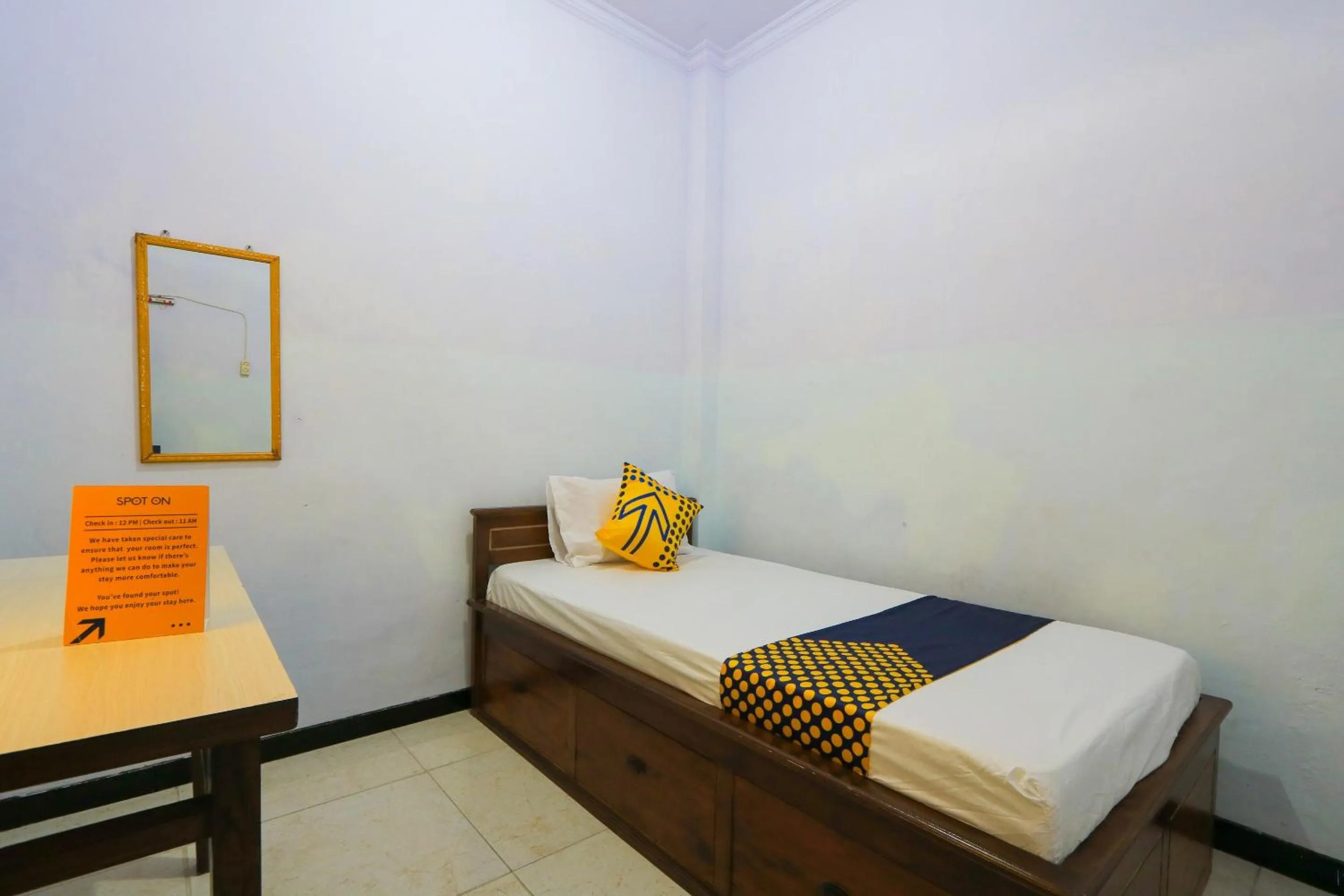 Bedroom in OYO 2497 Pesona Guest House