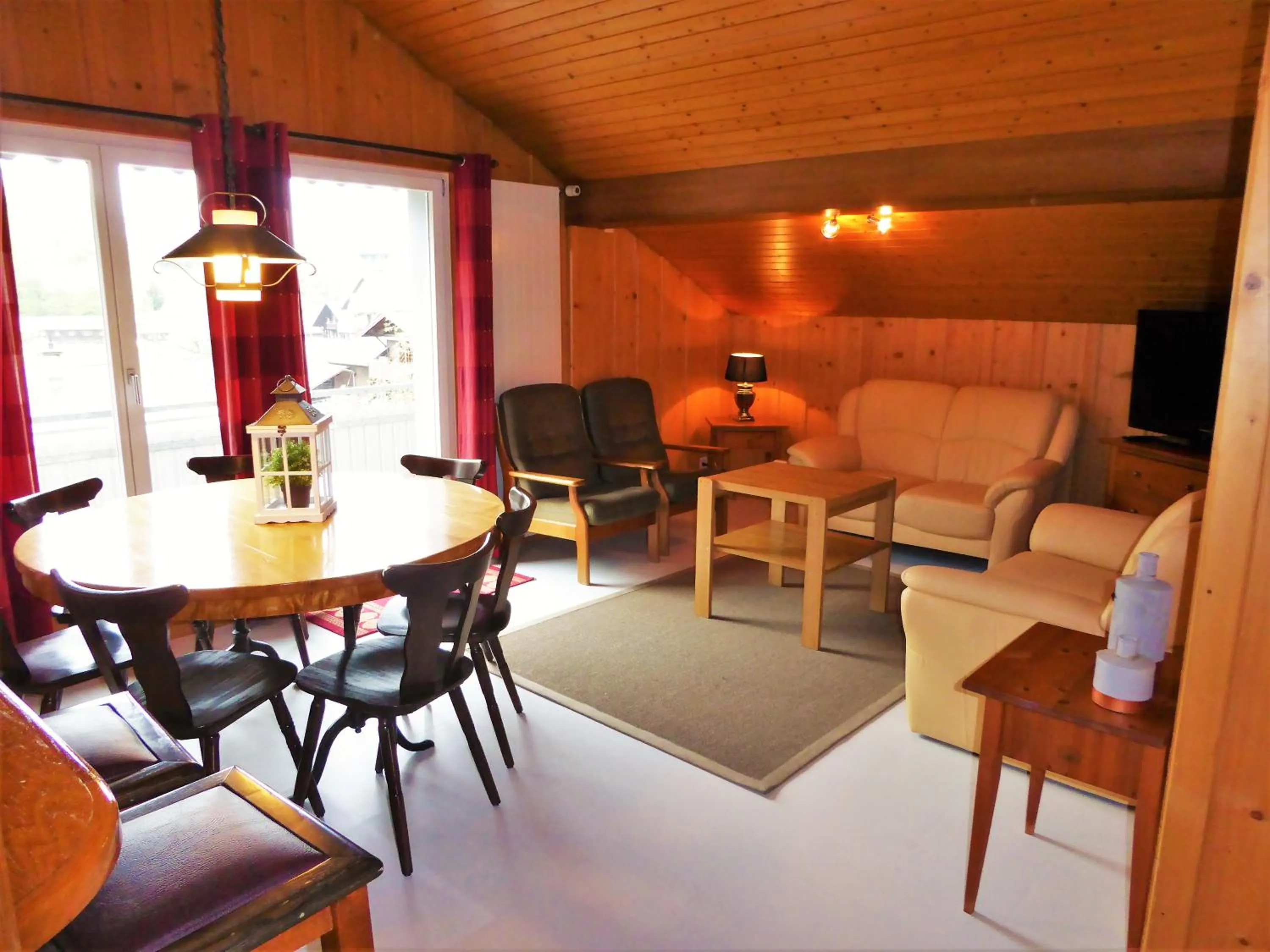 Seating area in Hotel Tell and Apartments