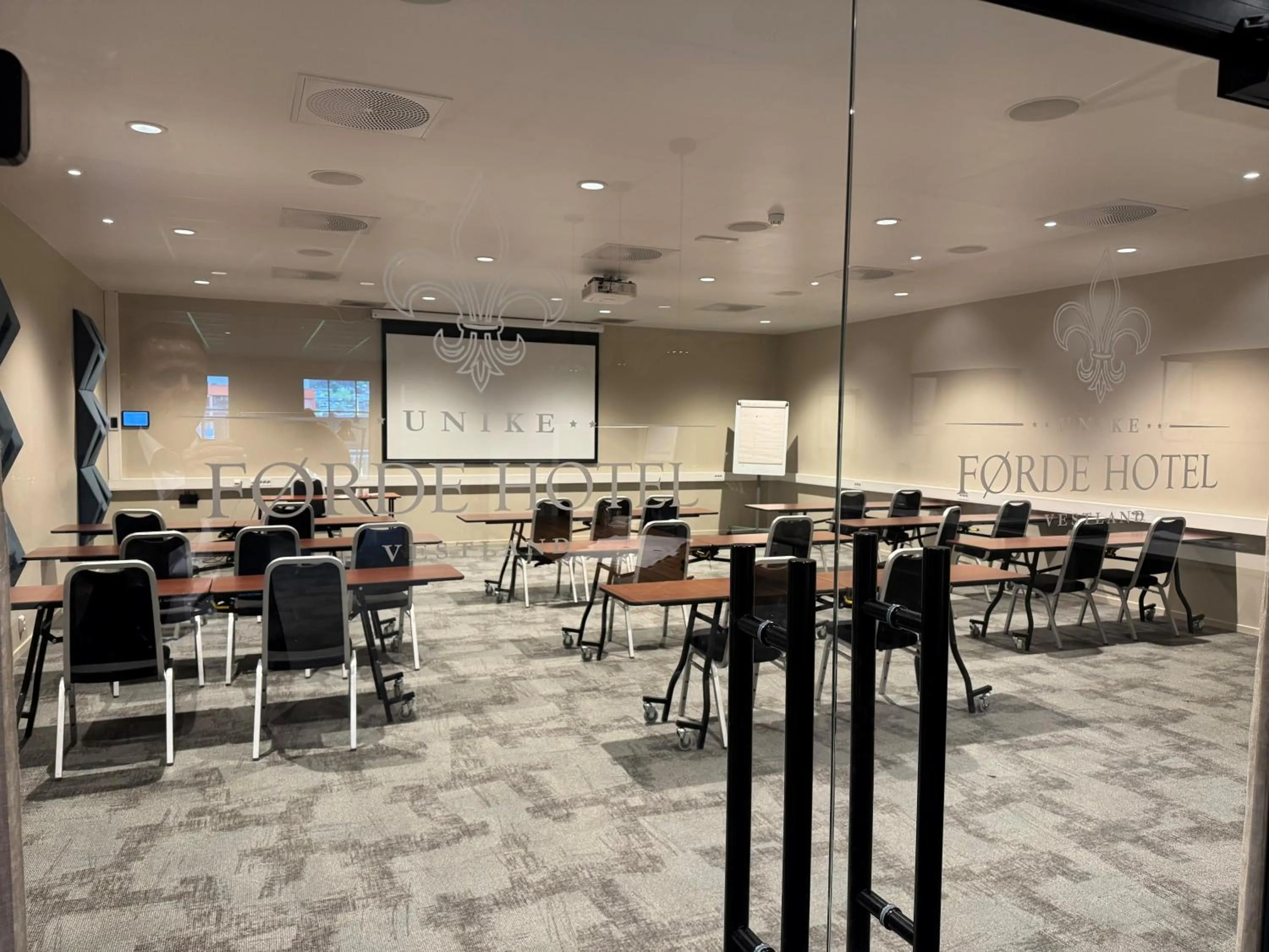 Meeting/conference room in Førde Hotel - Unike Hoteller