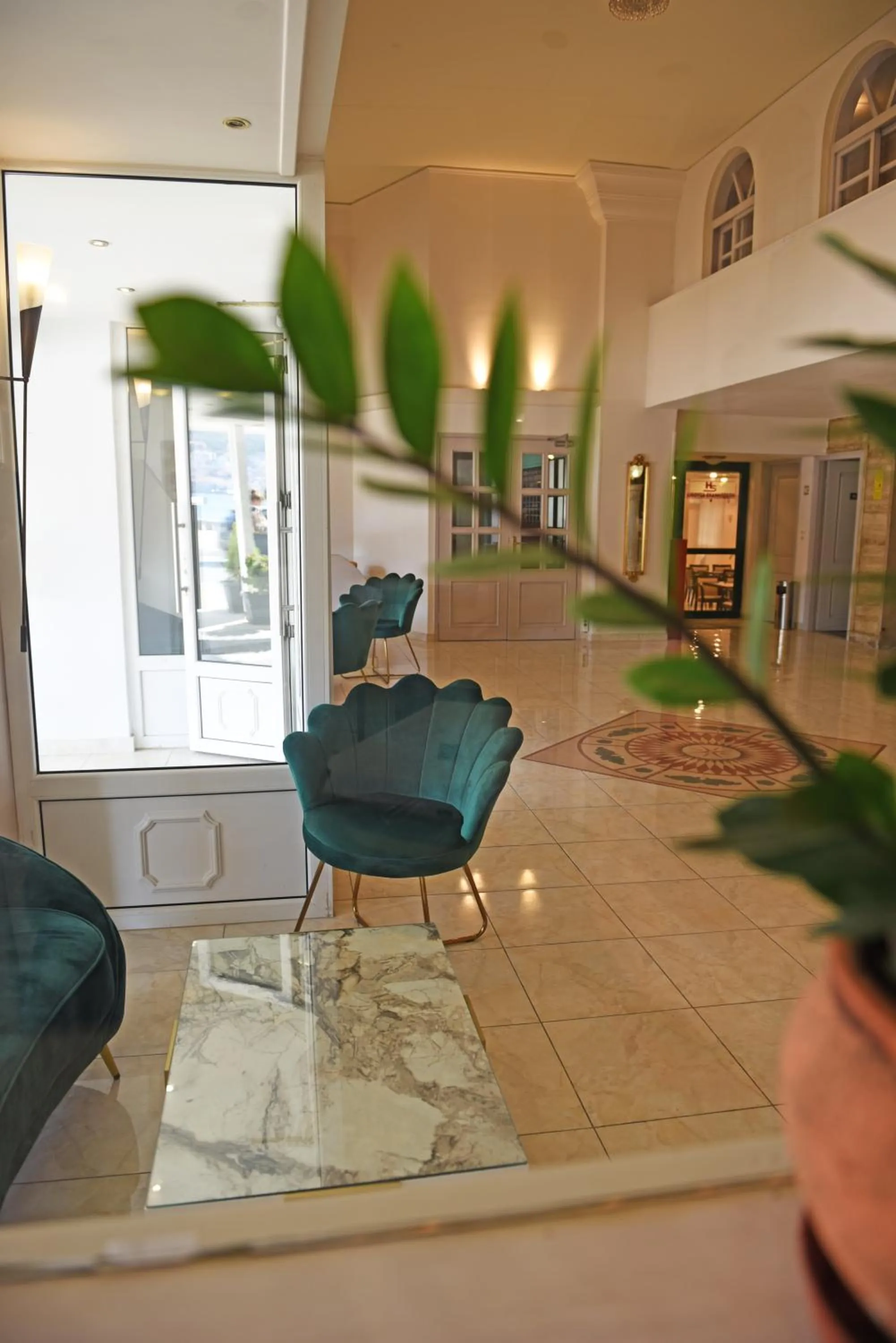 Seating area in Samos Hotel