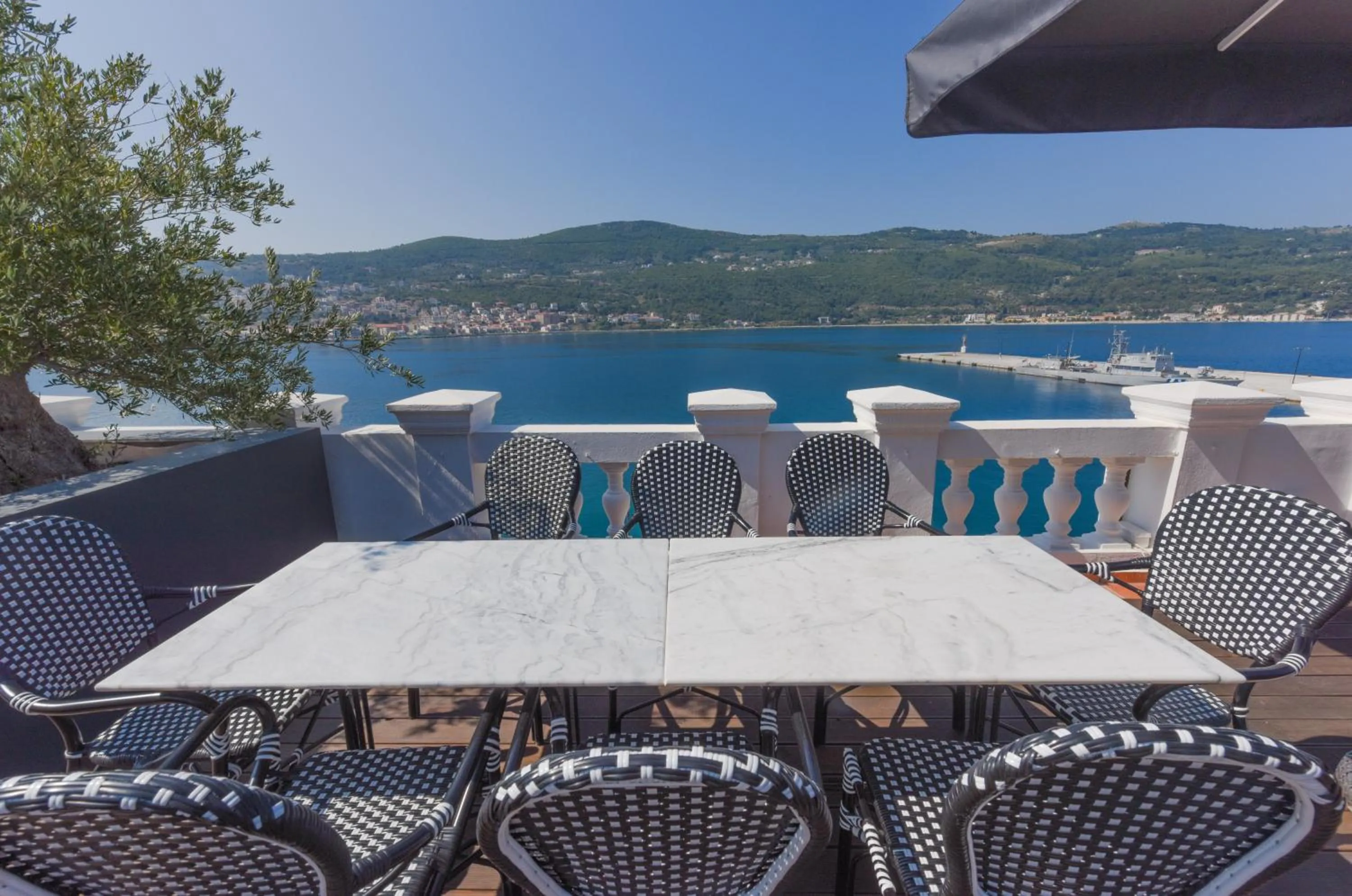 Property building in Samos Hotel