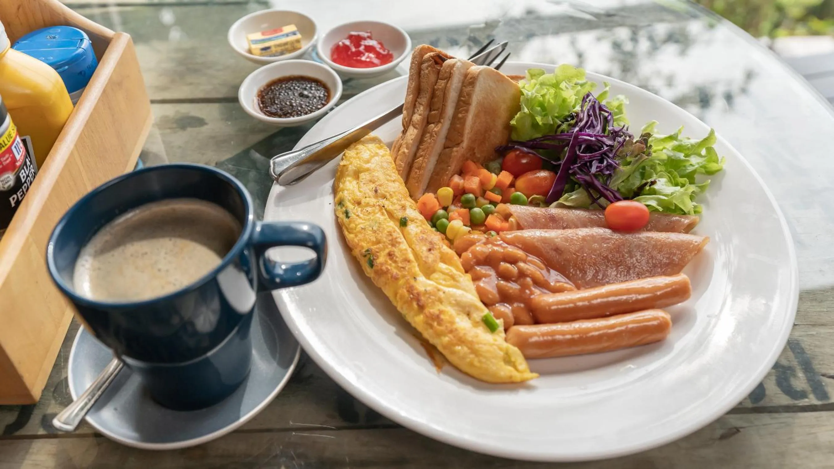 Breakfast in 8IK88 Resort, Phuket - SHA Extra Plus