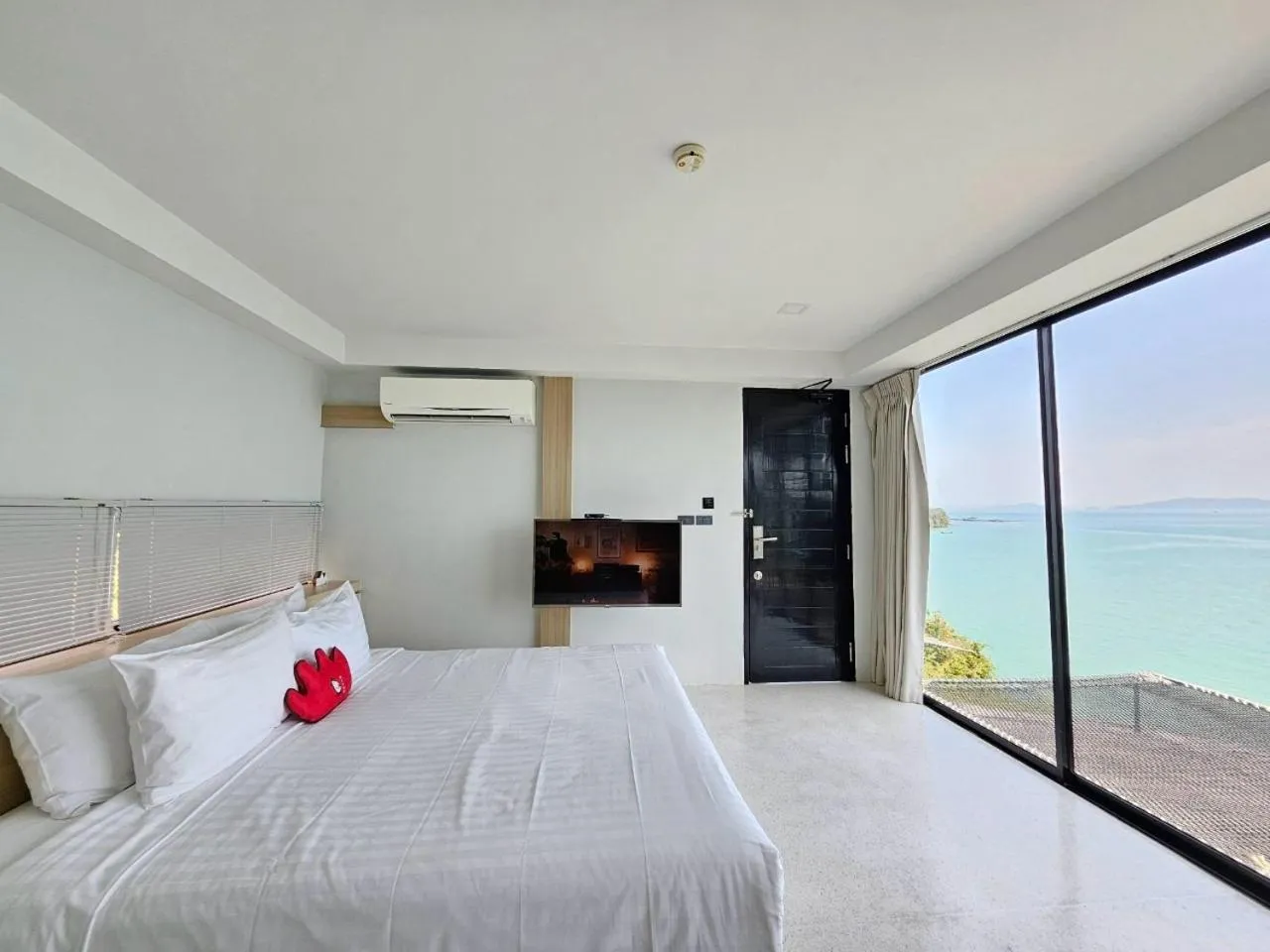 Bedroom, Bed in 8IK88 Resort, Phuket - SHA Extra Plus