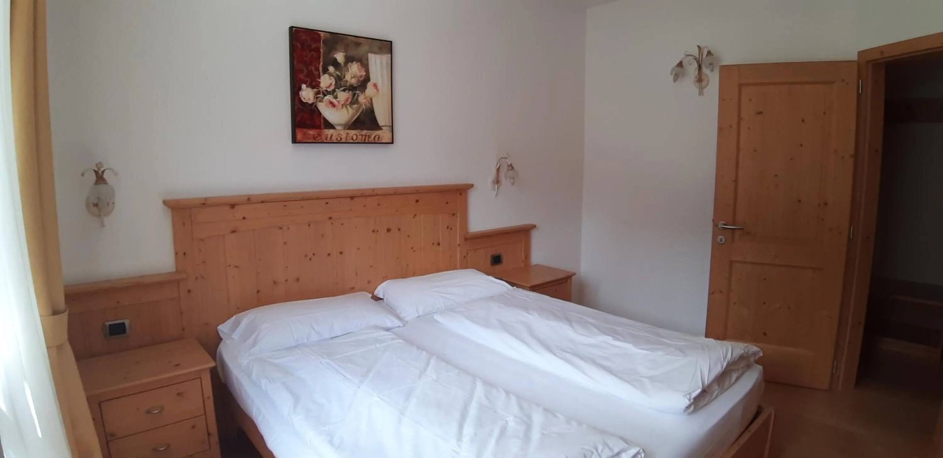 Bedroom, Bed in Residence Panorama