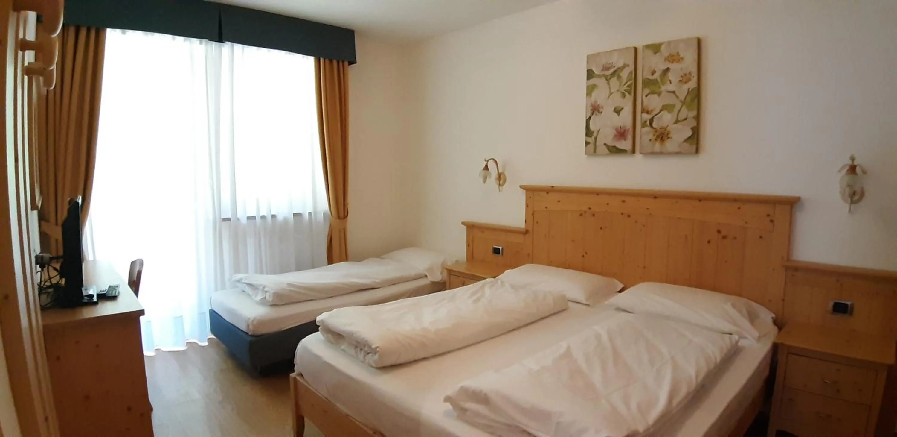 Bedroom, Bed in Residence Panorama