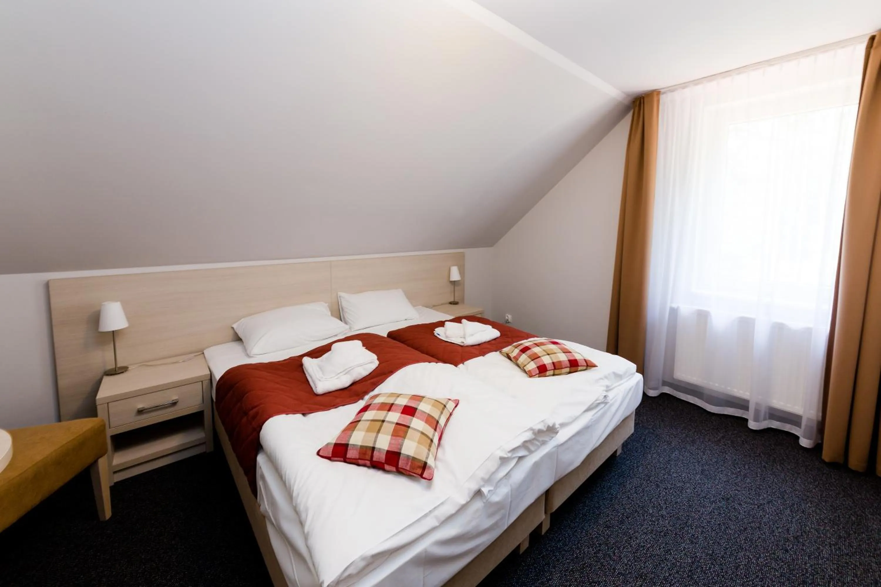 Photo of the whole room, Bed in Villa Obis