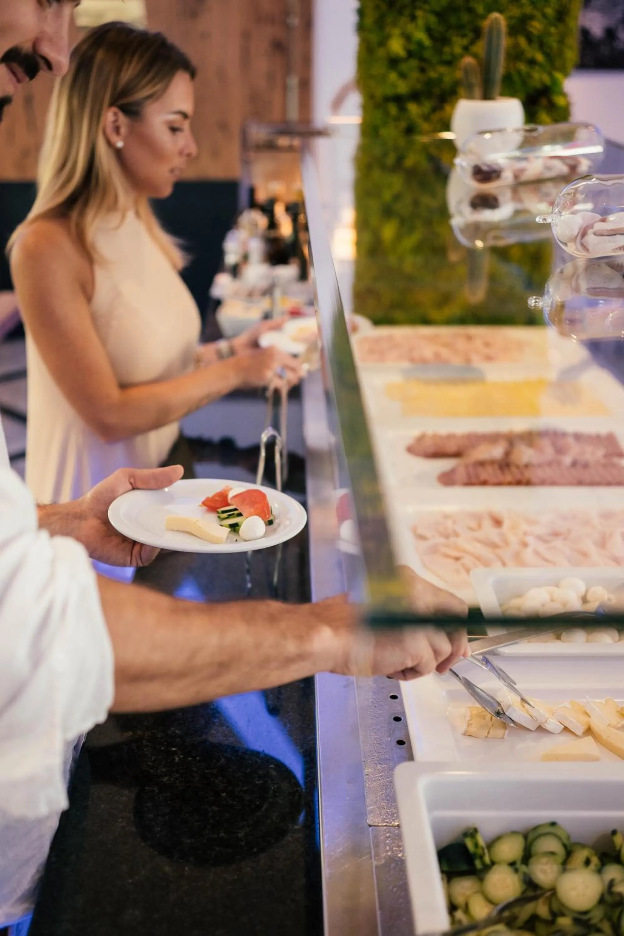 Buffet breakfast in Hotel Colombo