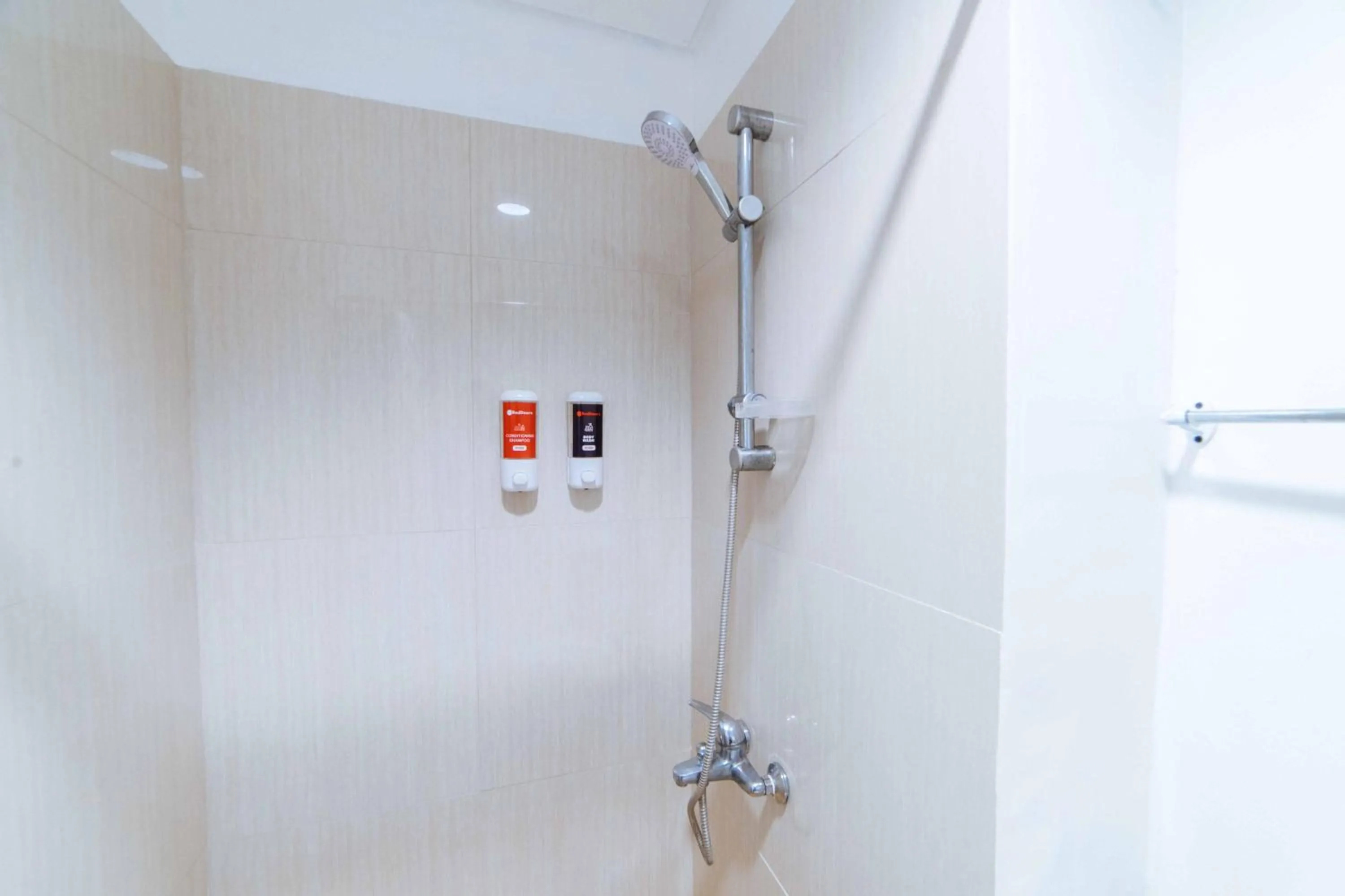 Shower, Bathroom in RedDoorz at Bel Air Soho Suites Makati City