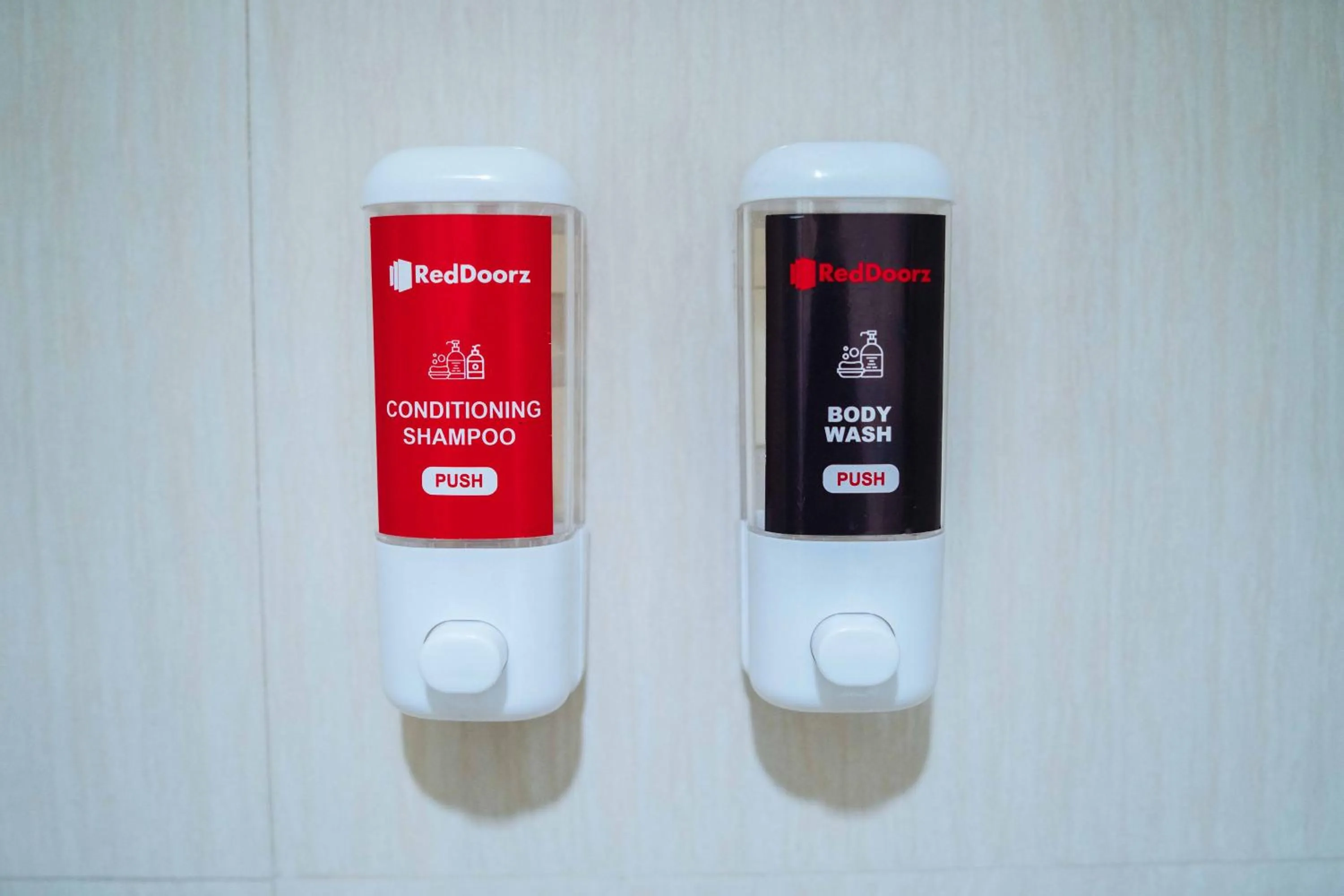 Bathroom in RedDoorz at Bel Air Soho Suites Makati City