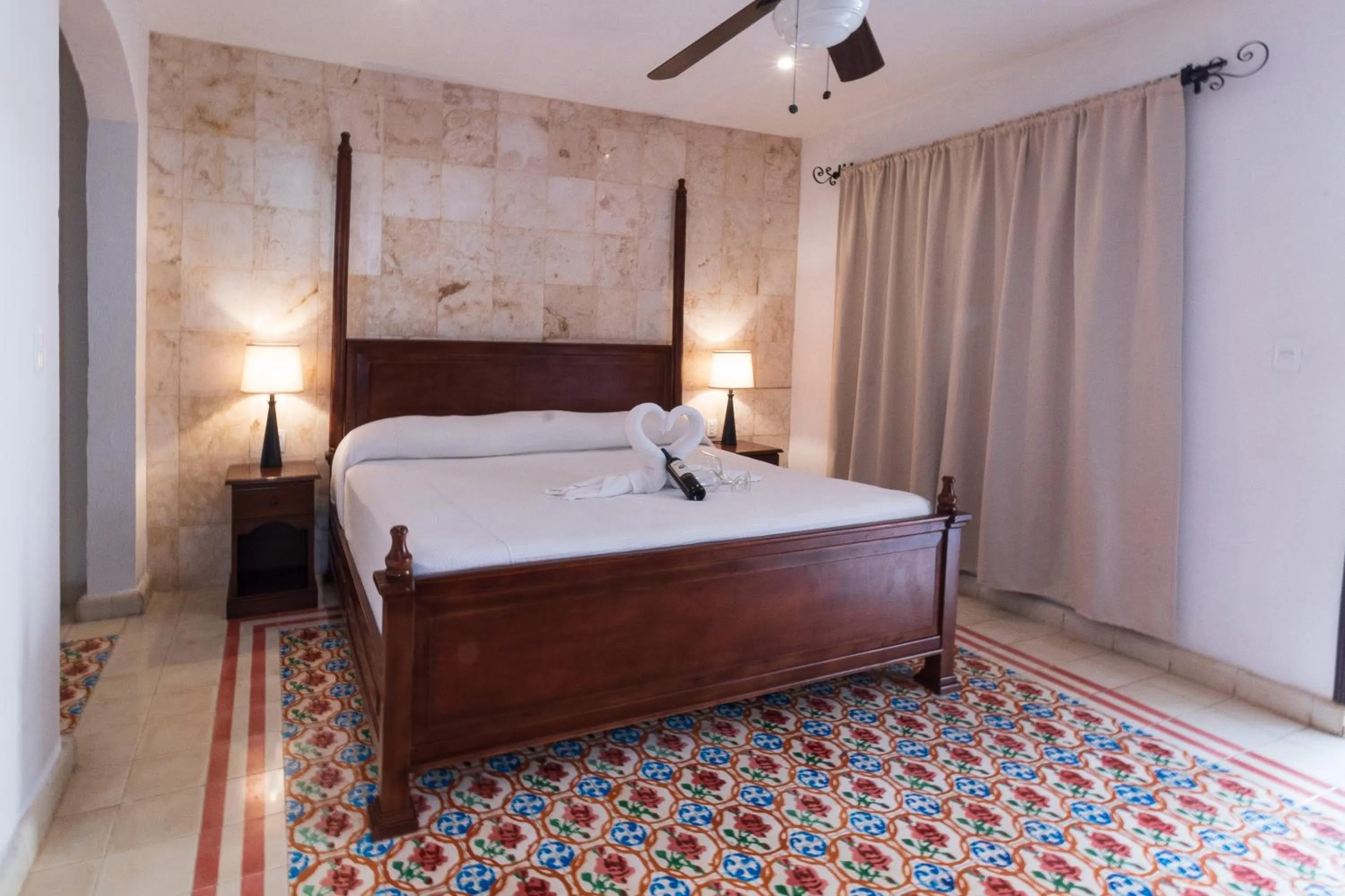 Photo of the whole room, Bed in La Aurora Hotel Colonial