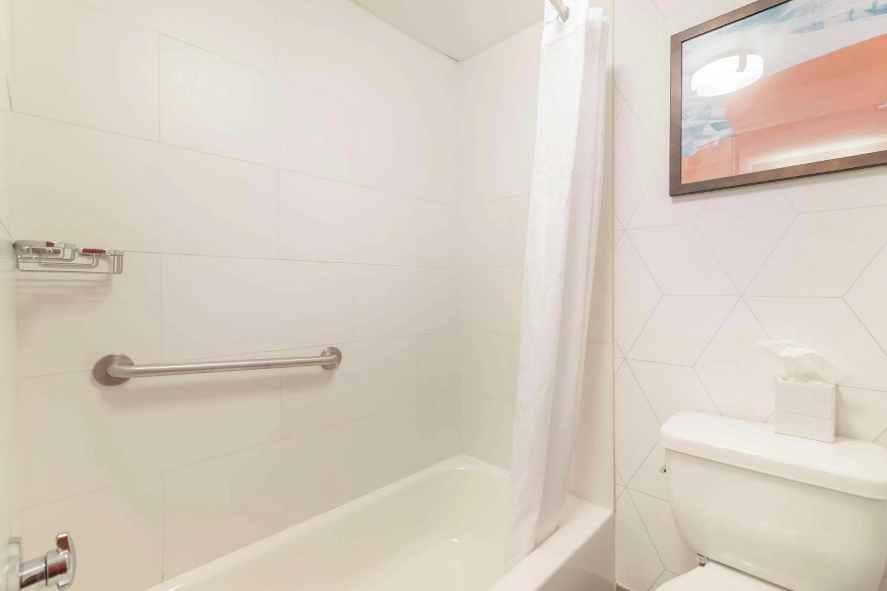 Bedroom in Comfort Inn South Portland Airport