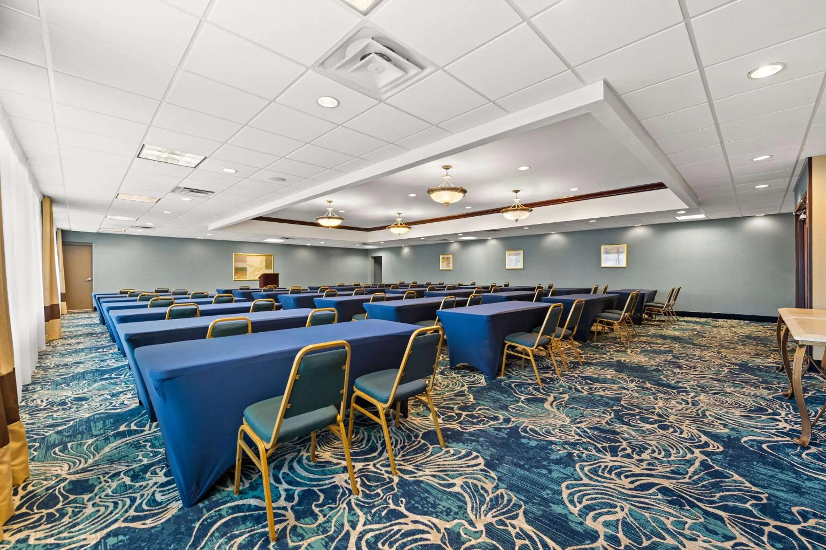 Meeting/conference room in Comfort Inn On the Ocean