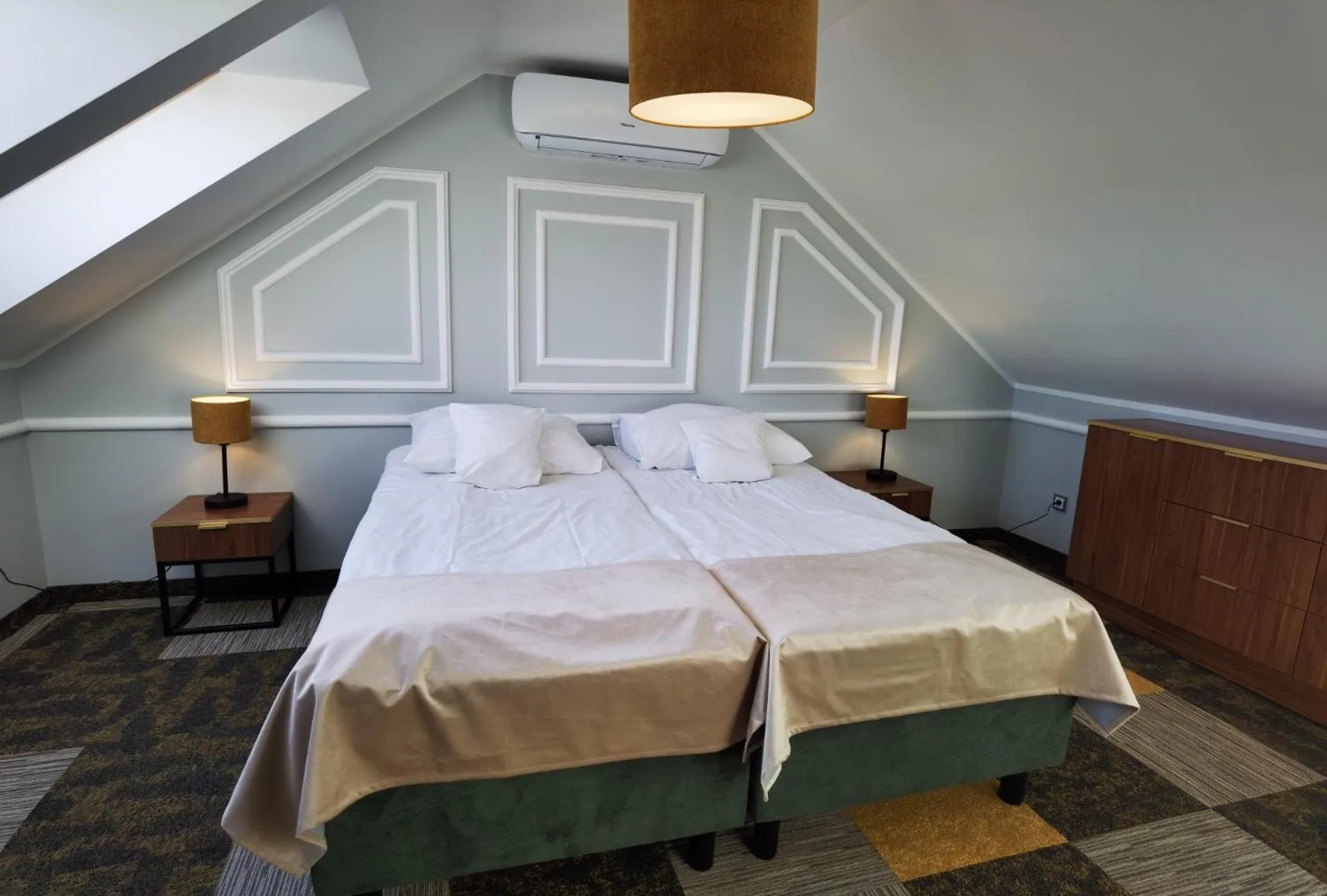 Bed in Hotel Kormoran Resort & SPA