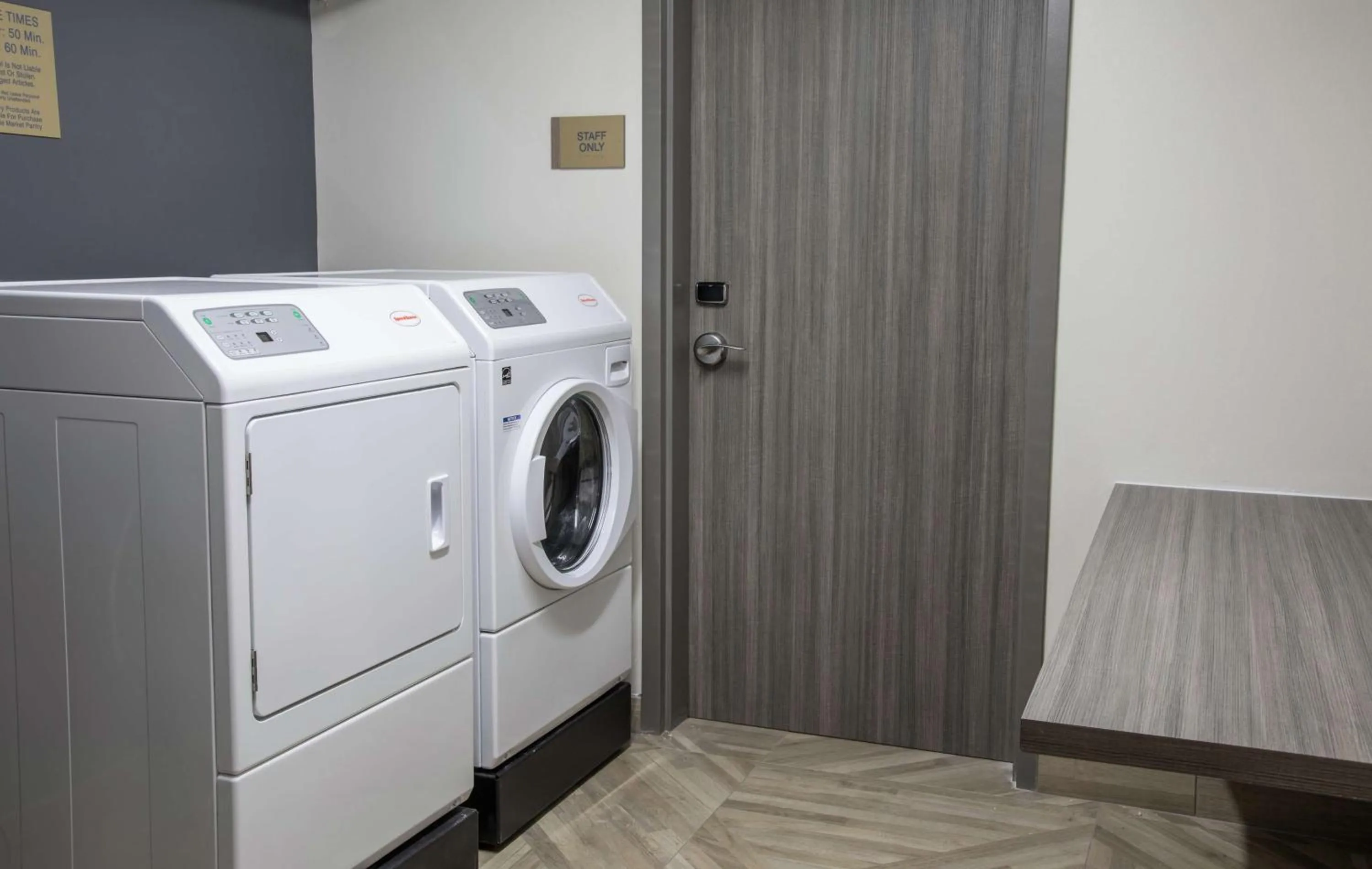 Property building in DoubleTree by Hilton Hot Springs