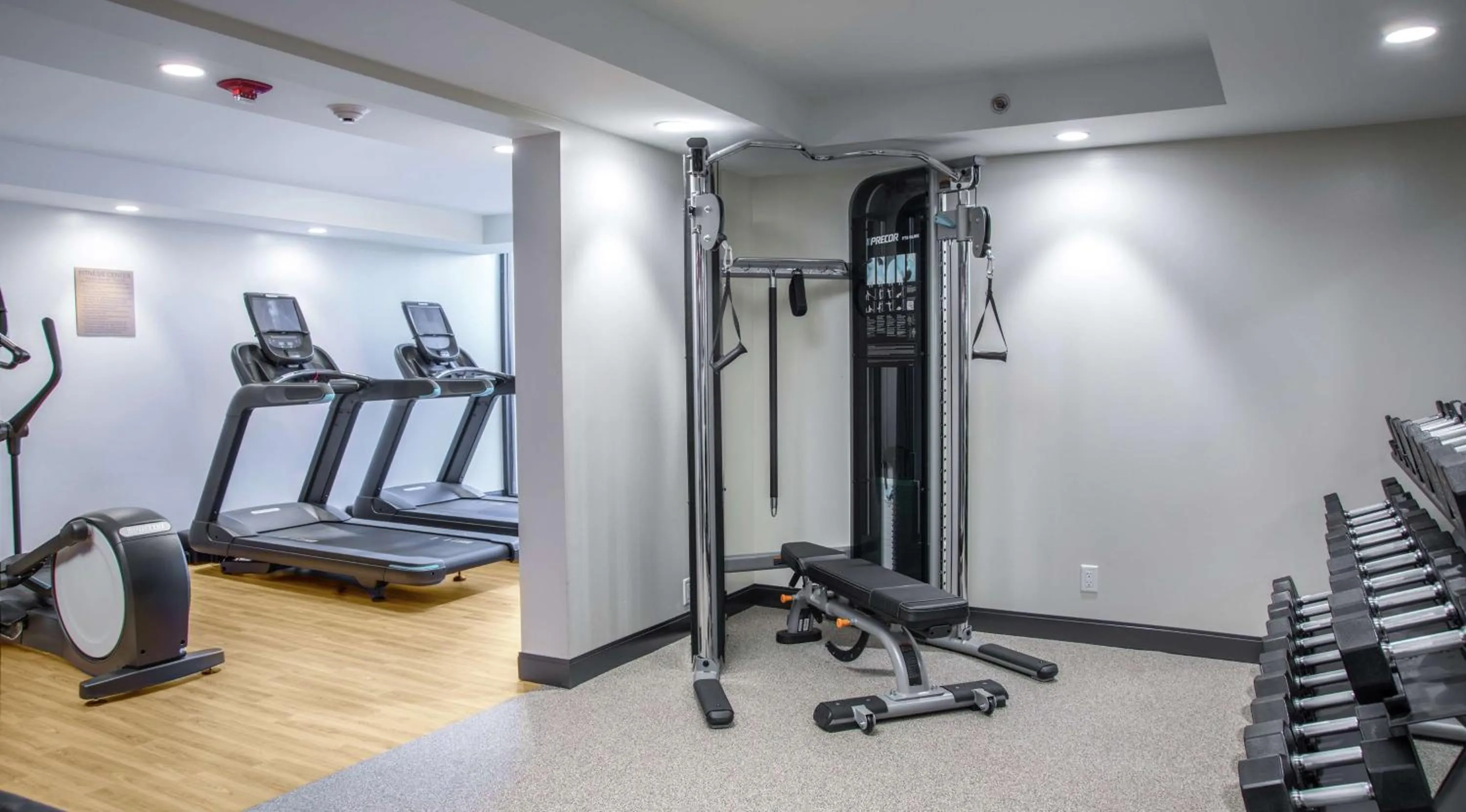 Fitness centre/facilities in DoubleTree by Hilton Hot Springs