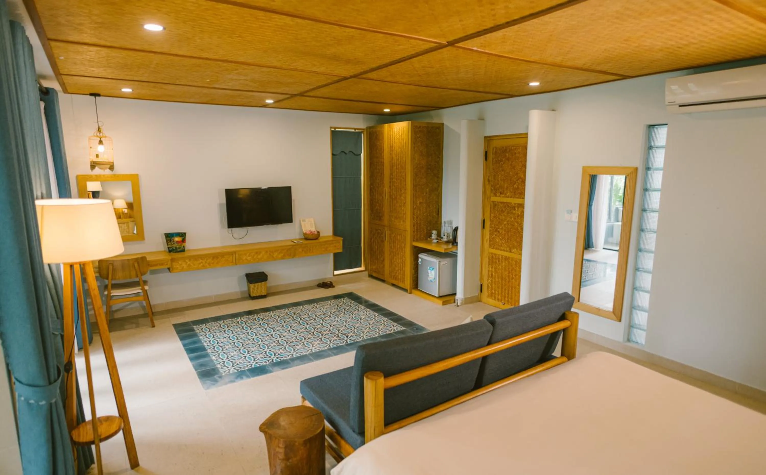 Photo of the whole room, Bed in Villa De Campagne Hoi An- Boutique homestay with pool and family soul