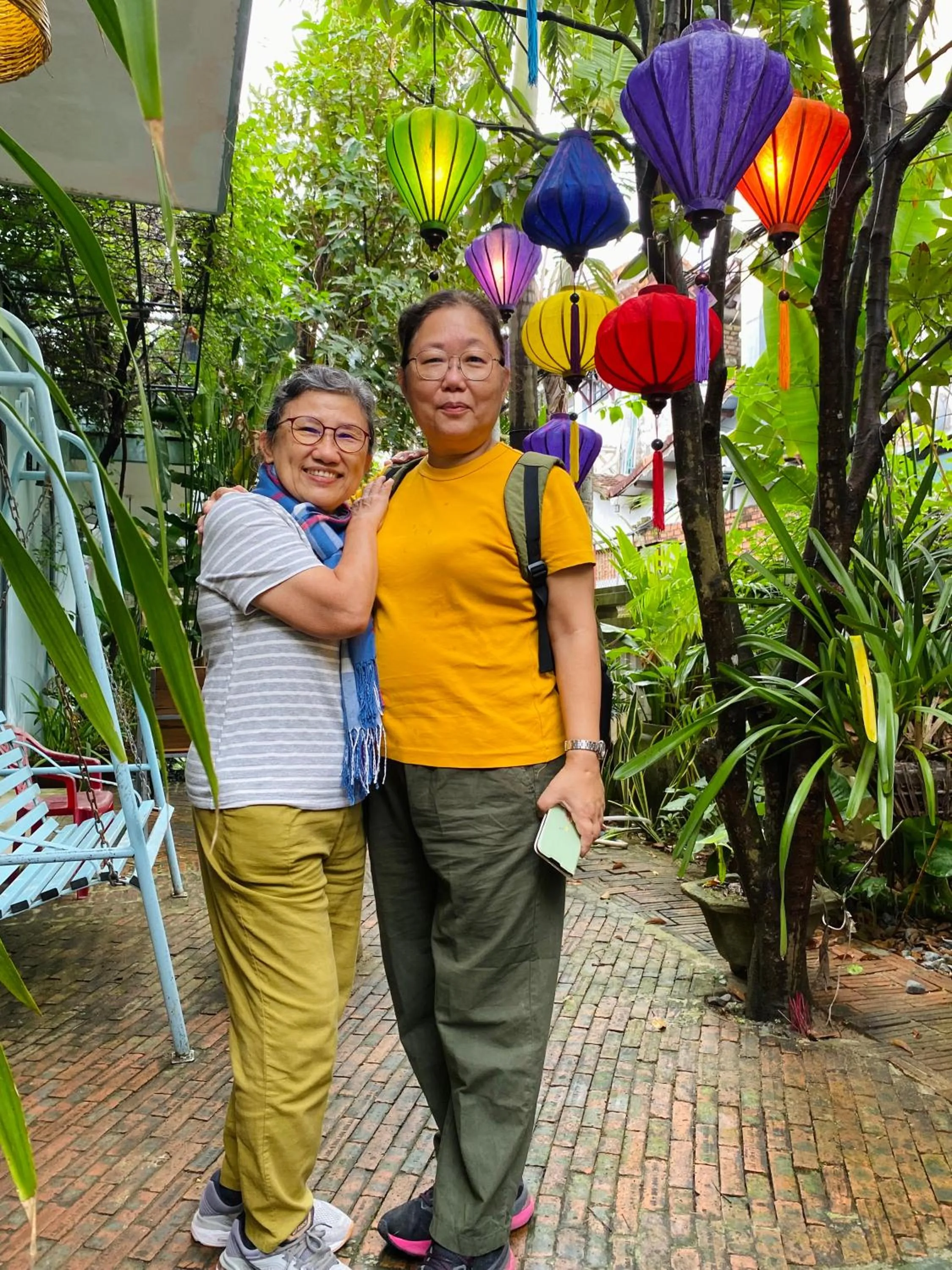 group of guests in Villa De Campagne Hoi An- Boutique homestay with pool and family soul