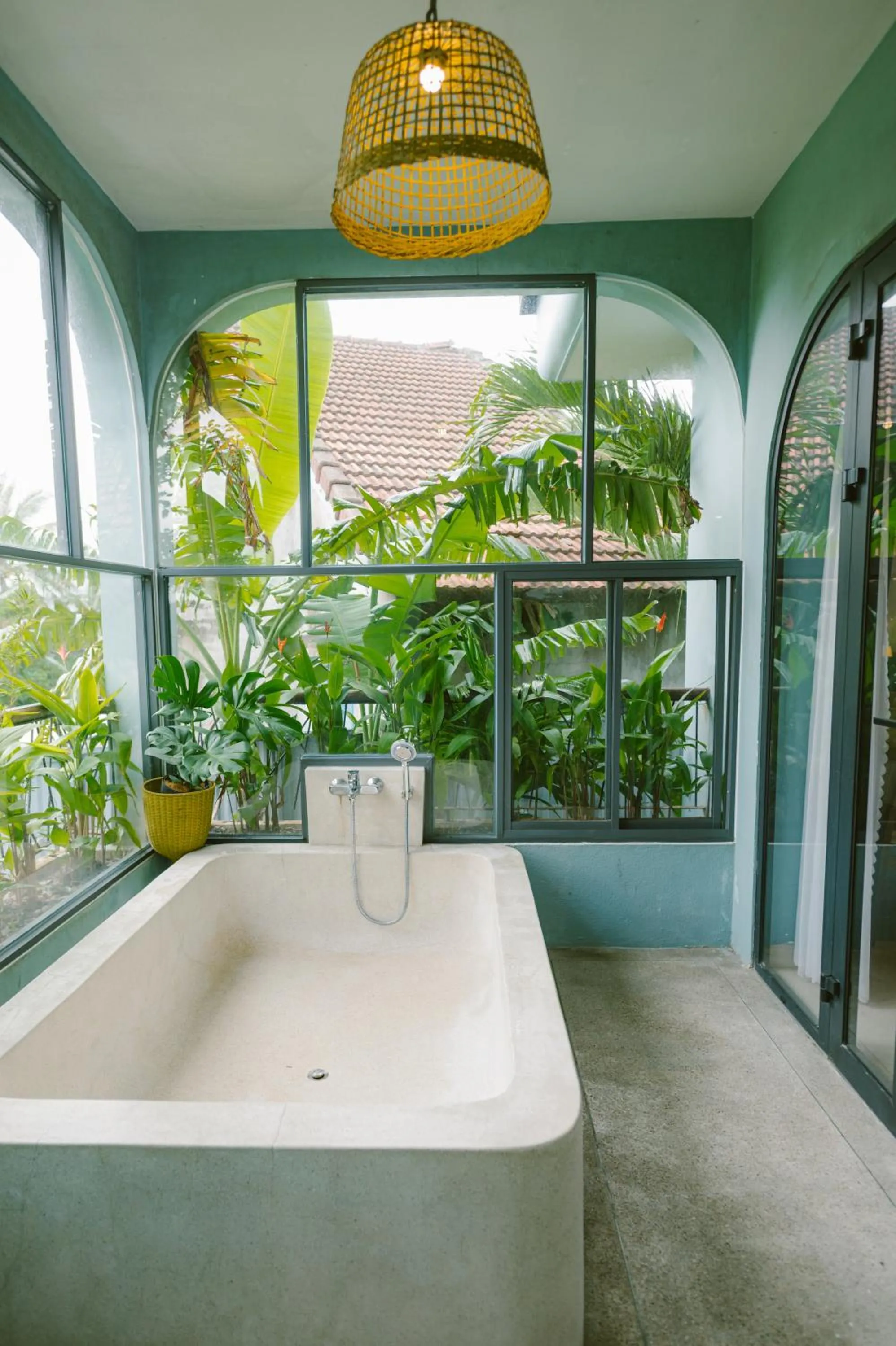 Bowling in Villa De Campagne Hoi An- Boutique homestay with pool and family soul