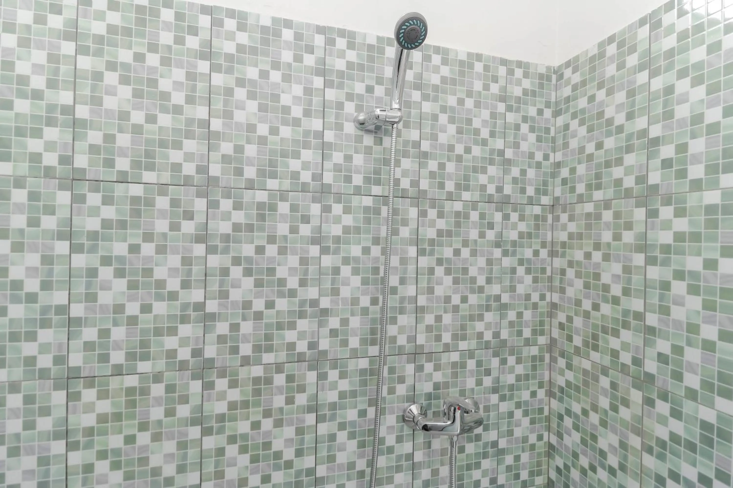 Bathroom in RedDoorz Plus near Palembang Square Mall