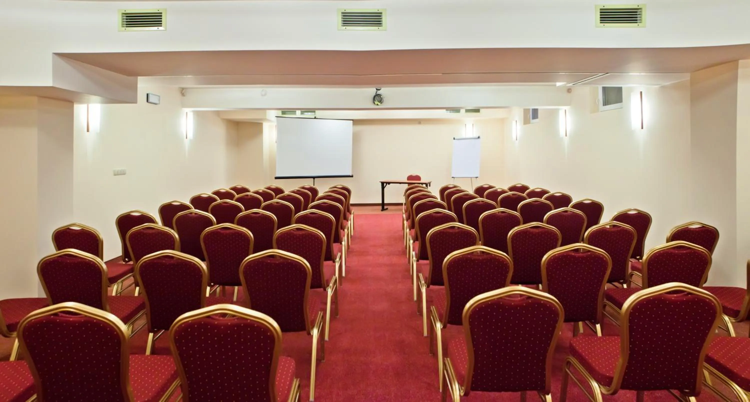 Business facilities in Helan Family & SPA