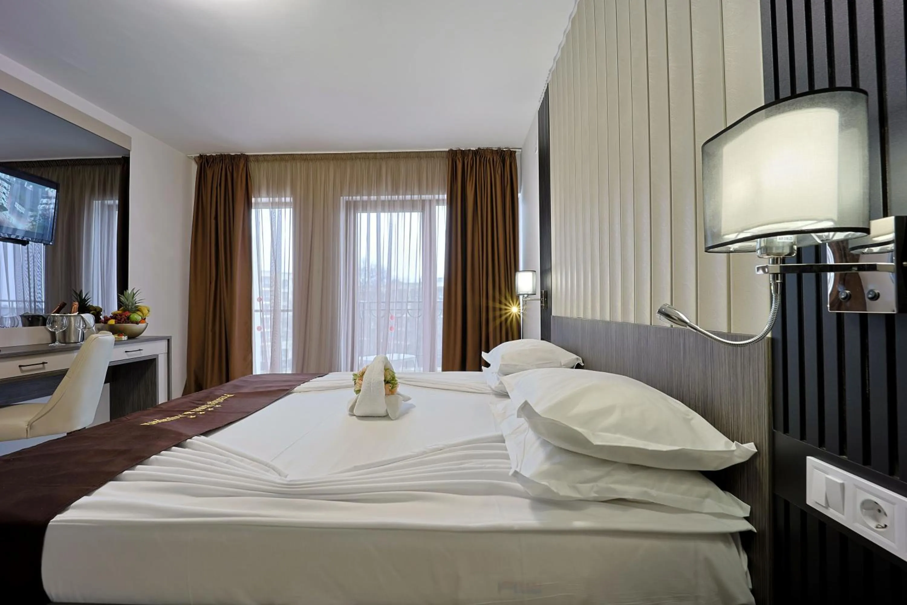 Bed in Prestige Hotel and Aquapark - All inclusive