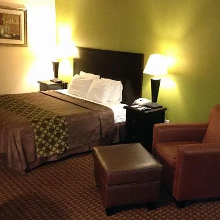 Bed in Rodeway Inn & Suites Corpus Christi Northwest