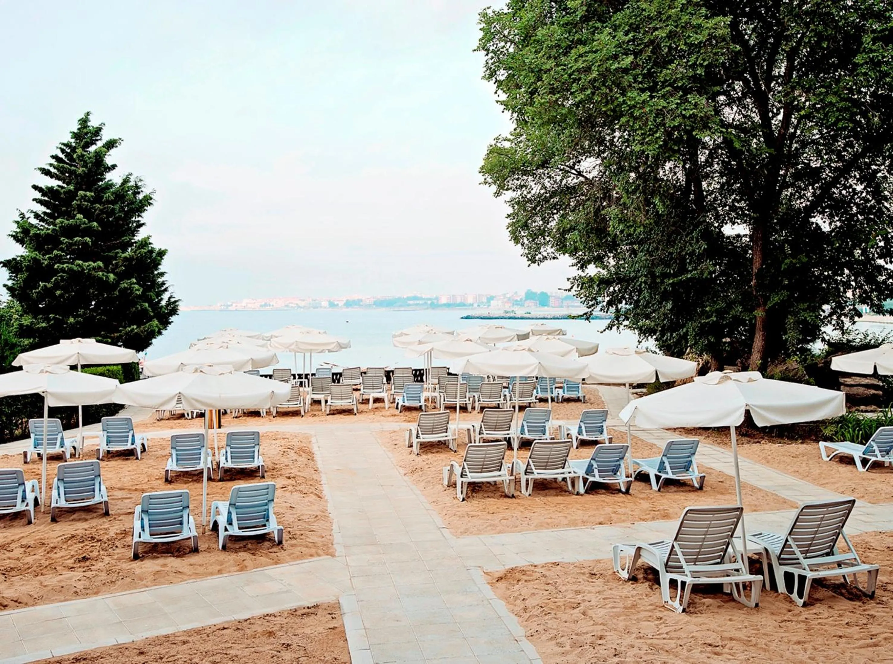 Beach in Sol Nessebar Mare All Inclusive