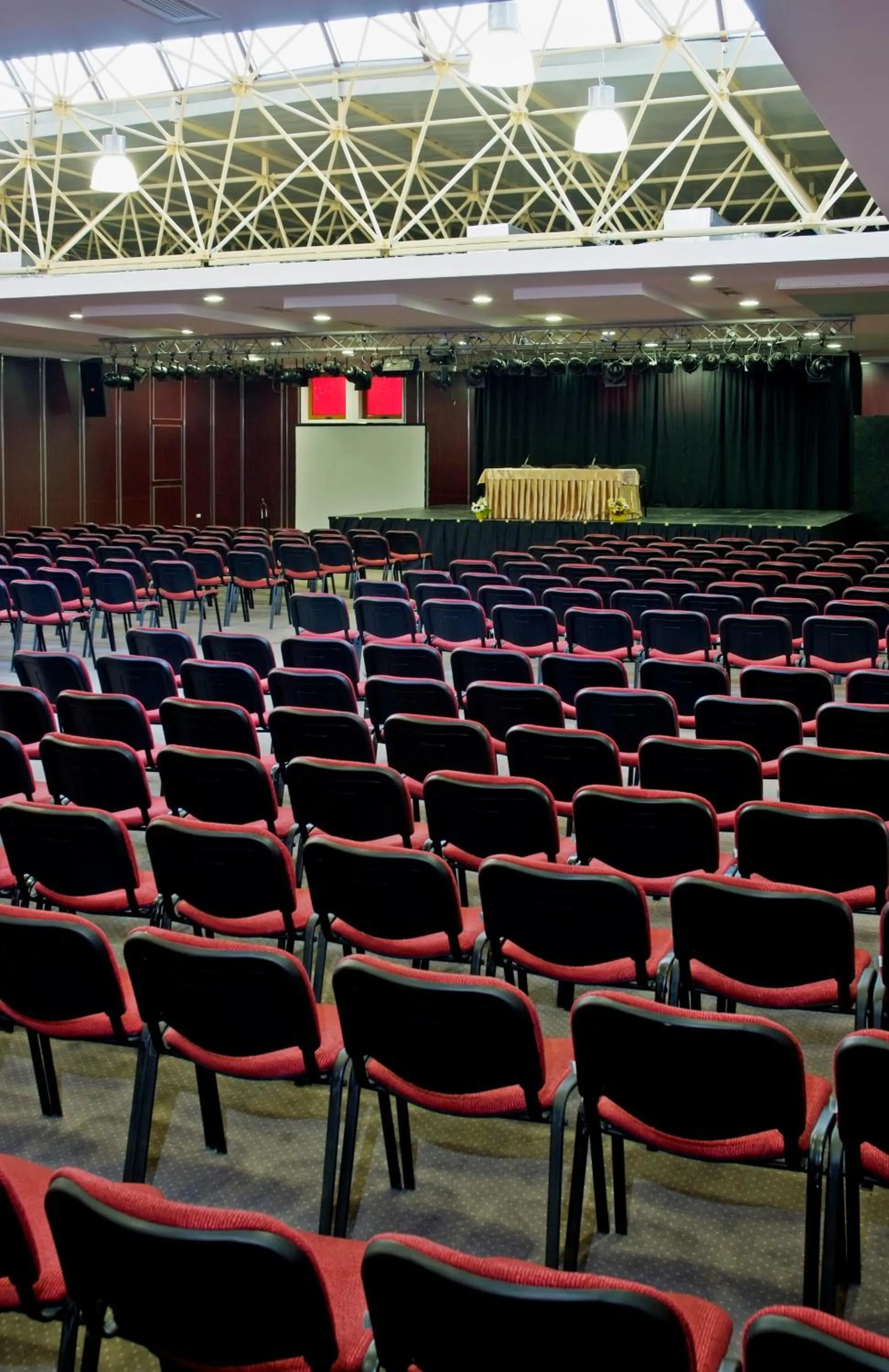 Business facilities in Sol Nessebar Palace All Inclusive