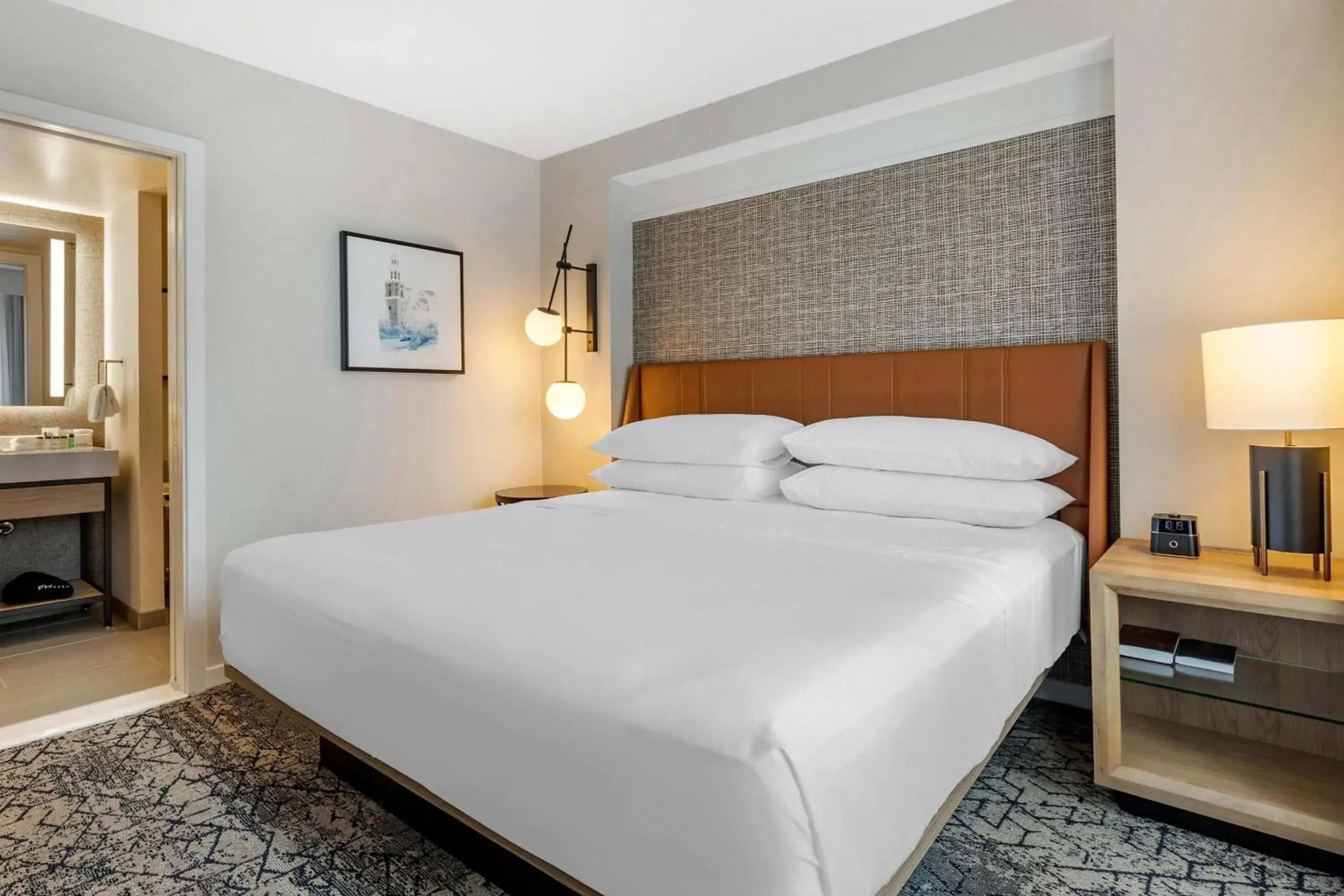 1 Bedroom Suite, 1 King, Sofa bed in Sheraton Suites Old Town Alexandria 1 Bedroom Suite, 1 King, Sofa bed in Sheraton Suites Old Town Alexandria