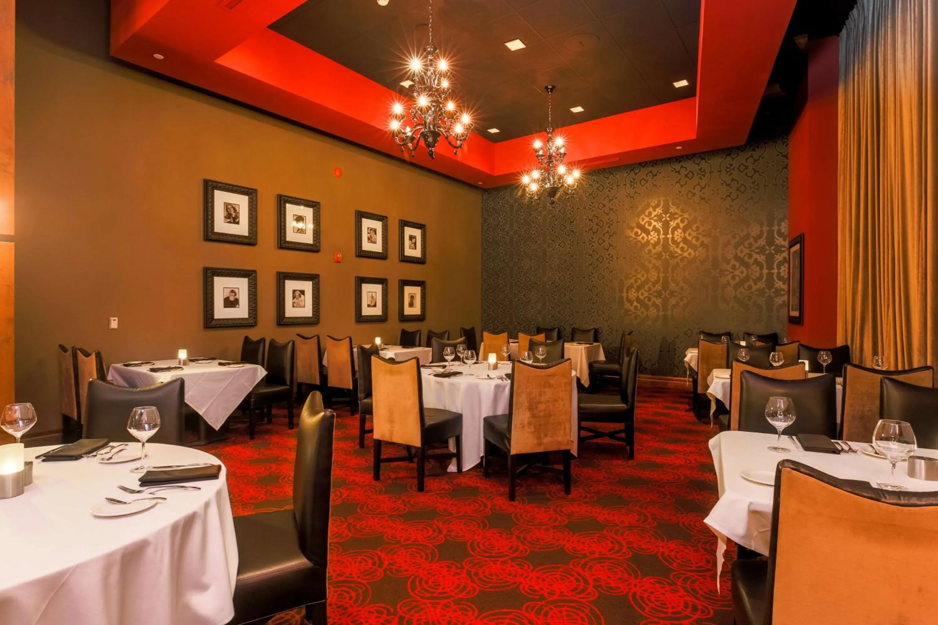 Restaurant/places to eat in Hilton Branson Convention Center