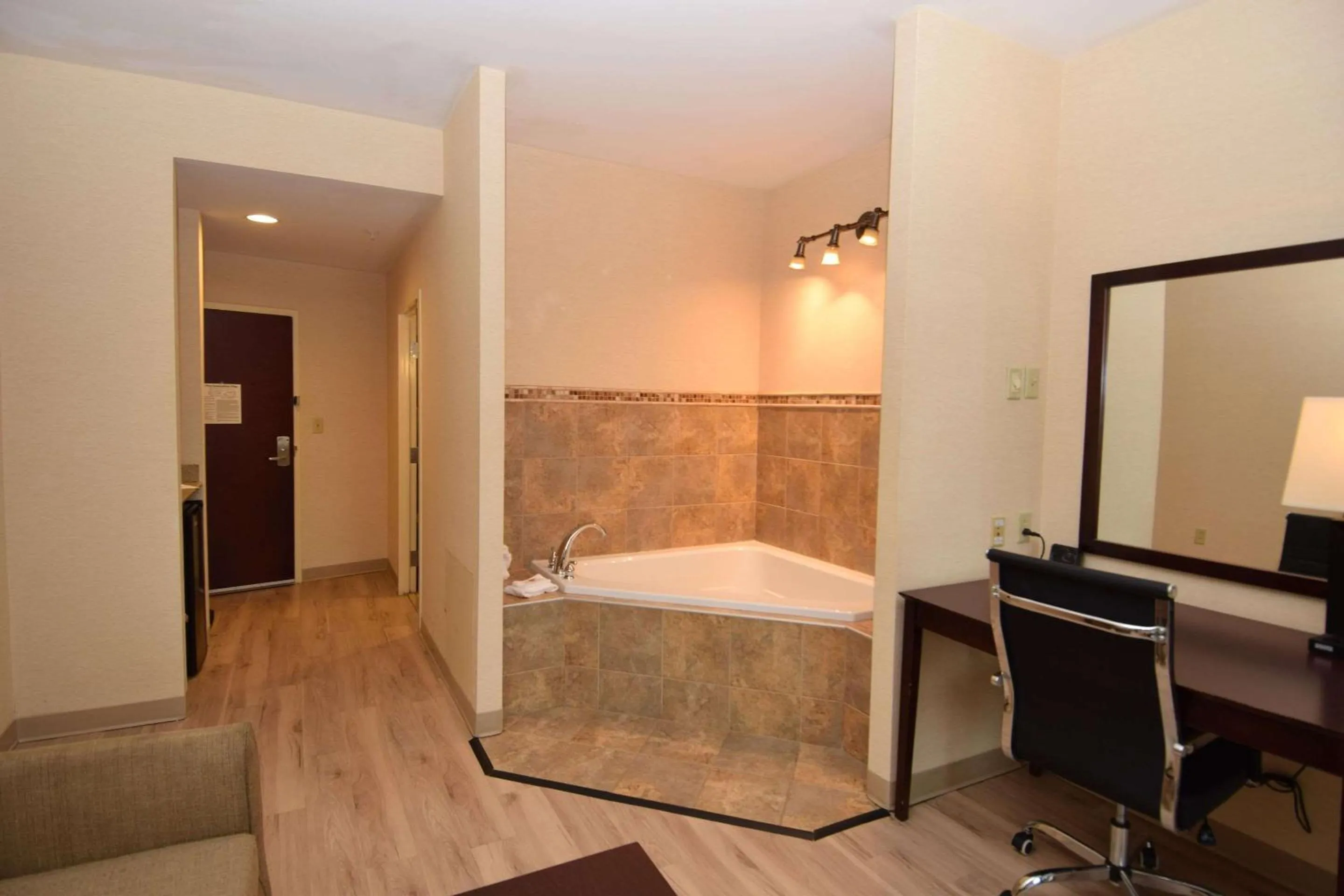 Bedroom in Cicero Grand - Syracuse North