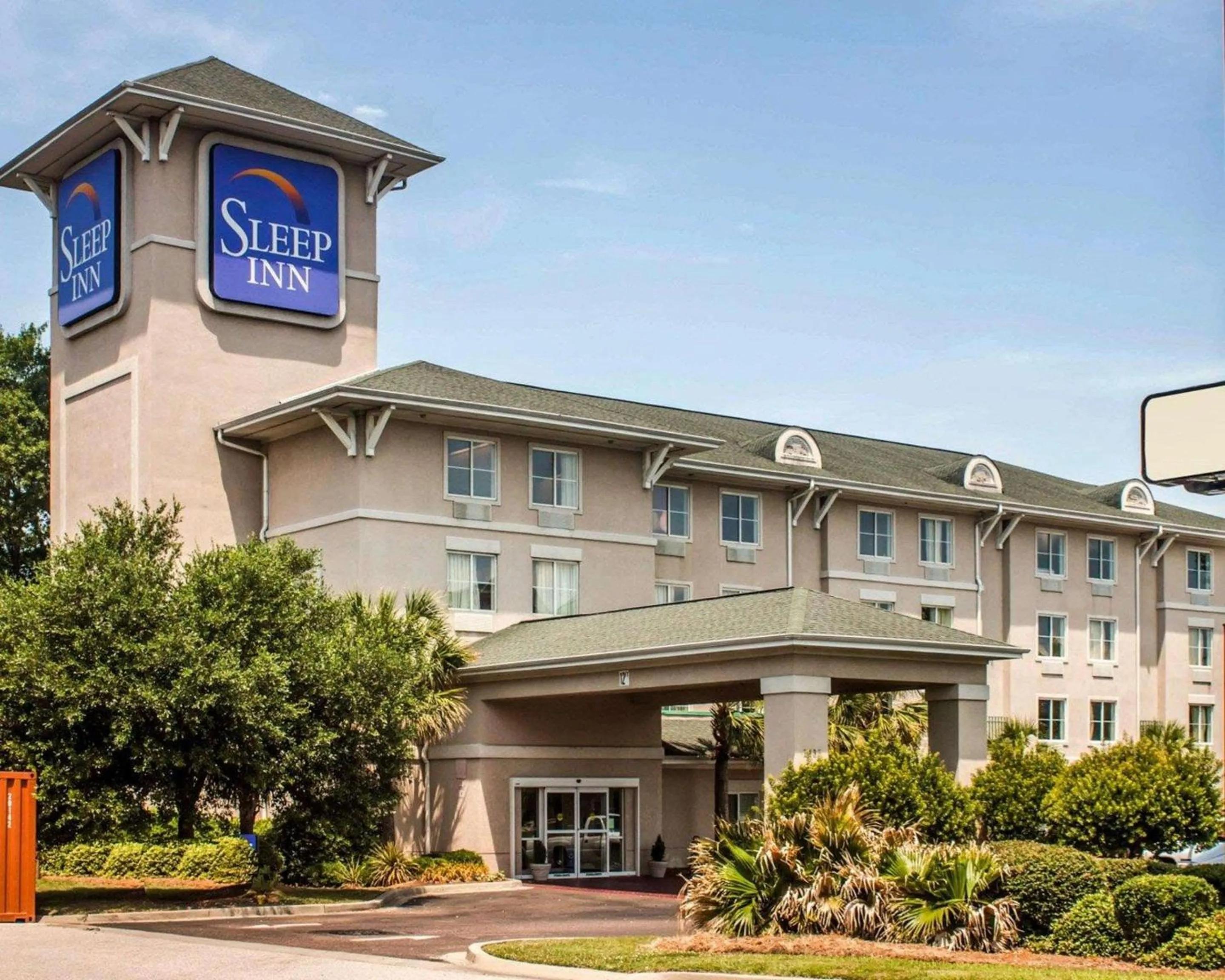 Property building in Sleep Inn North Charleston Ashley Phosphate
