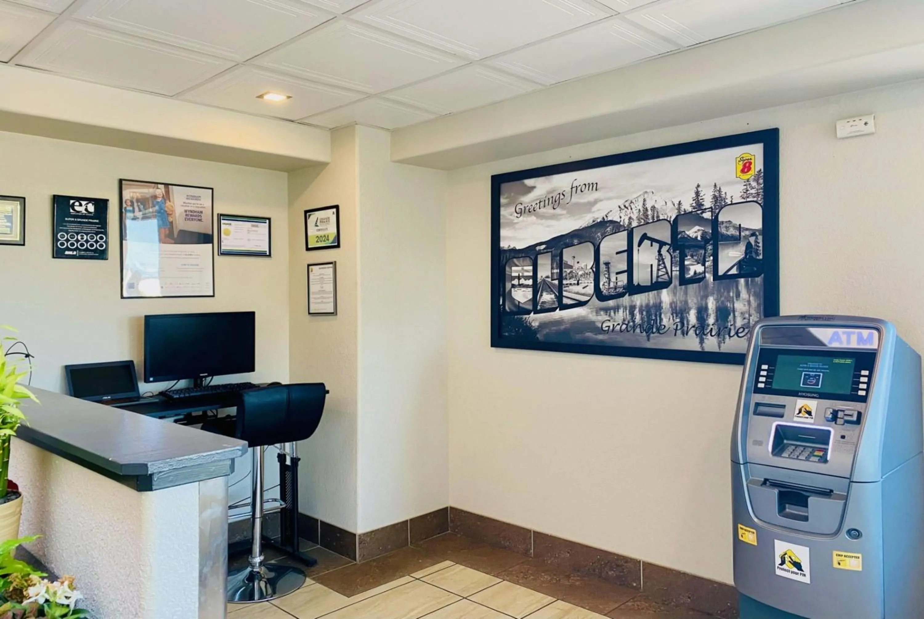 Business facilities in Super 8 by Wyndham Grande Prairie